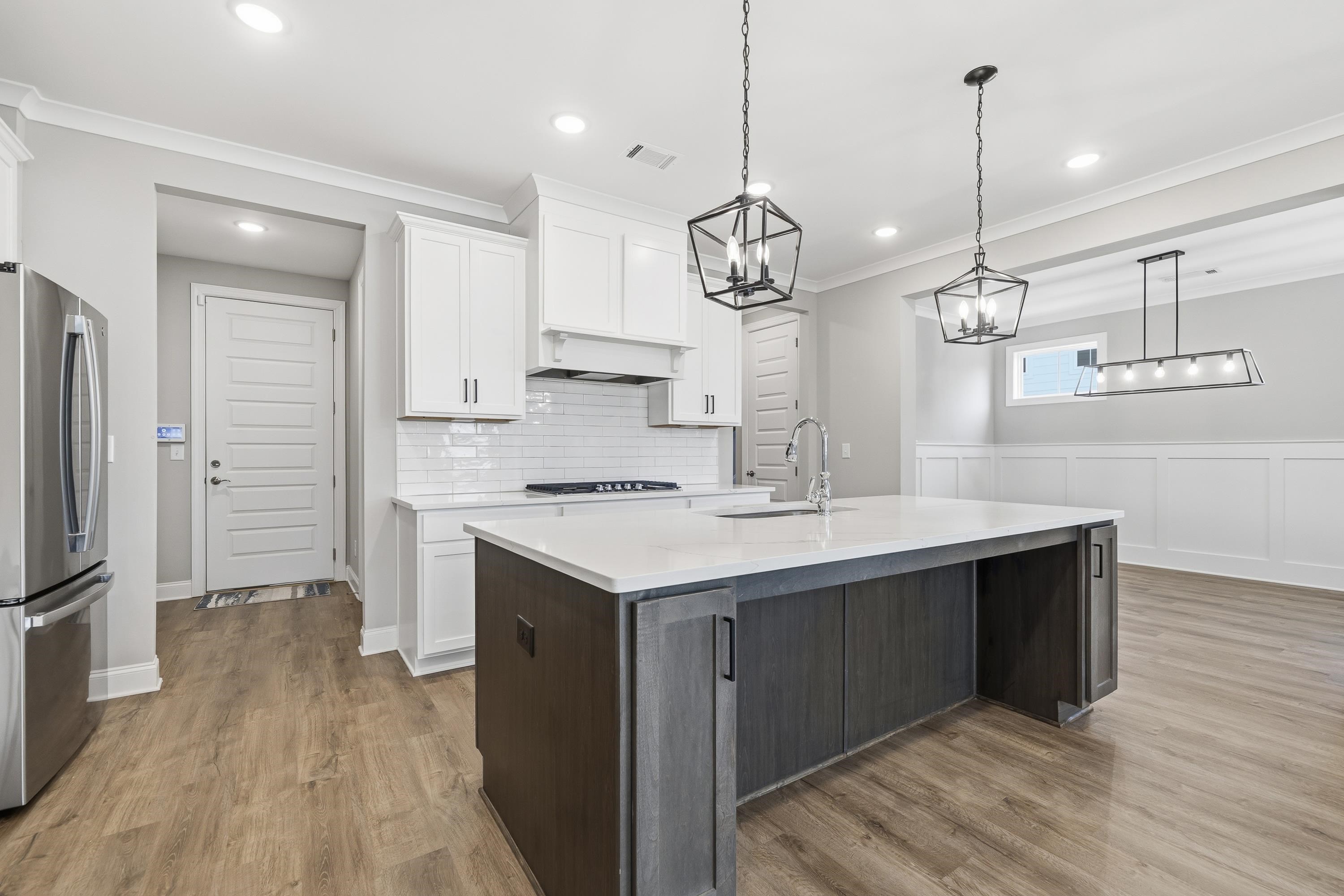 1070 PROVIDENCE LOOP