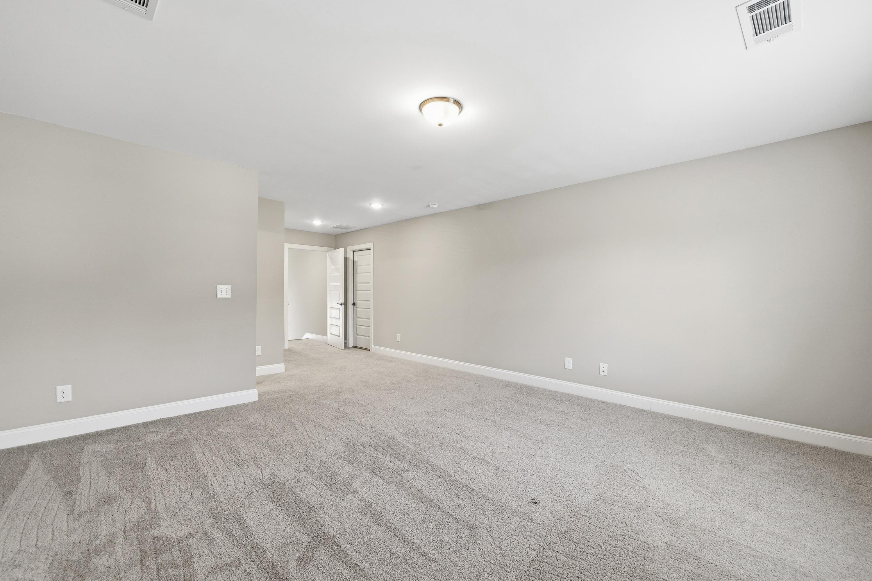 1070 PROVIDENCE LOOP