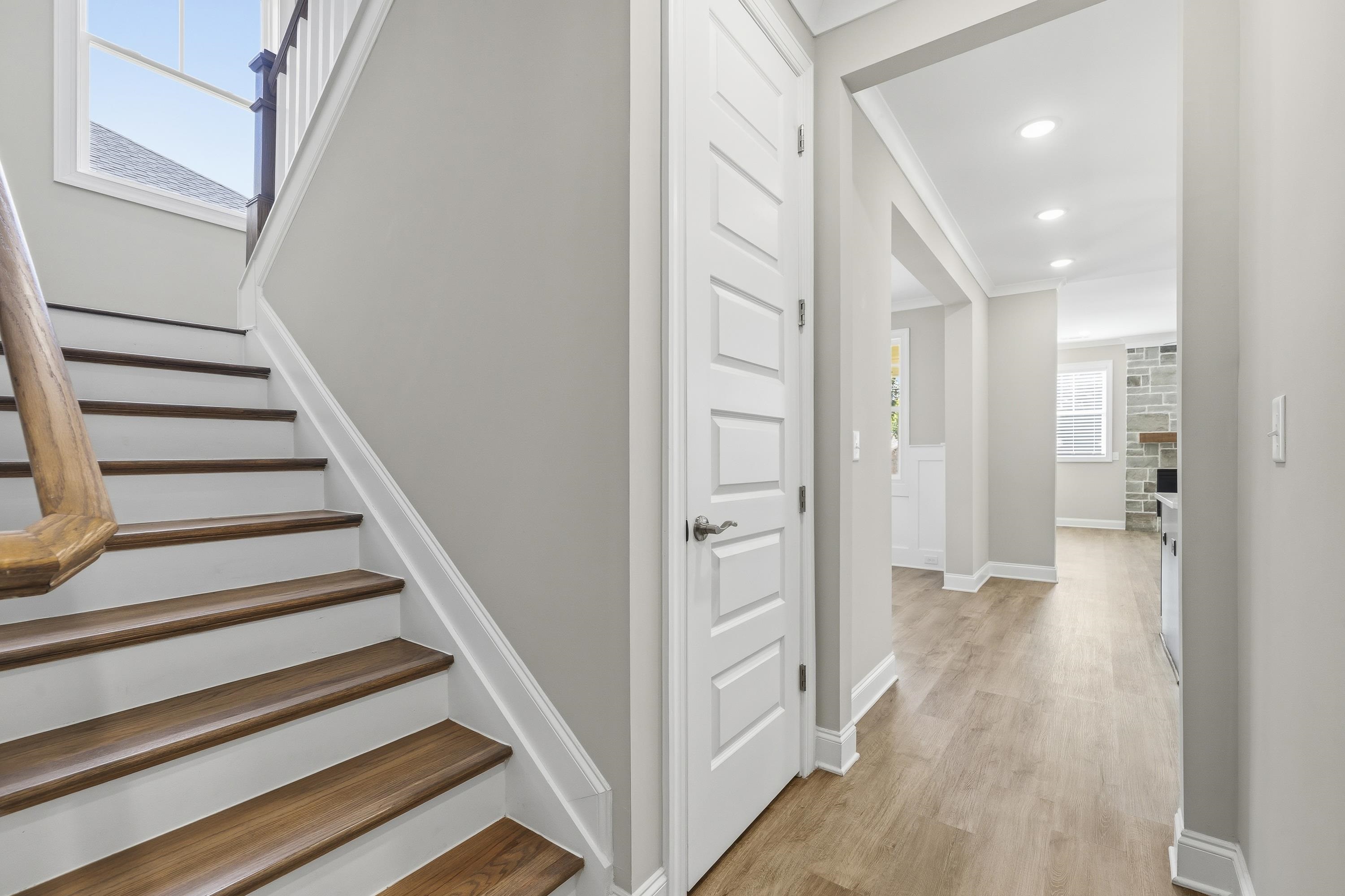 1070 PROVIDENCE LOOP