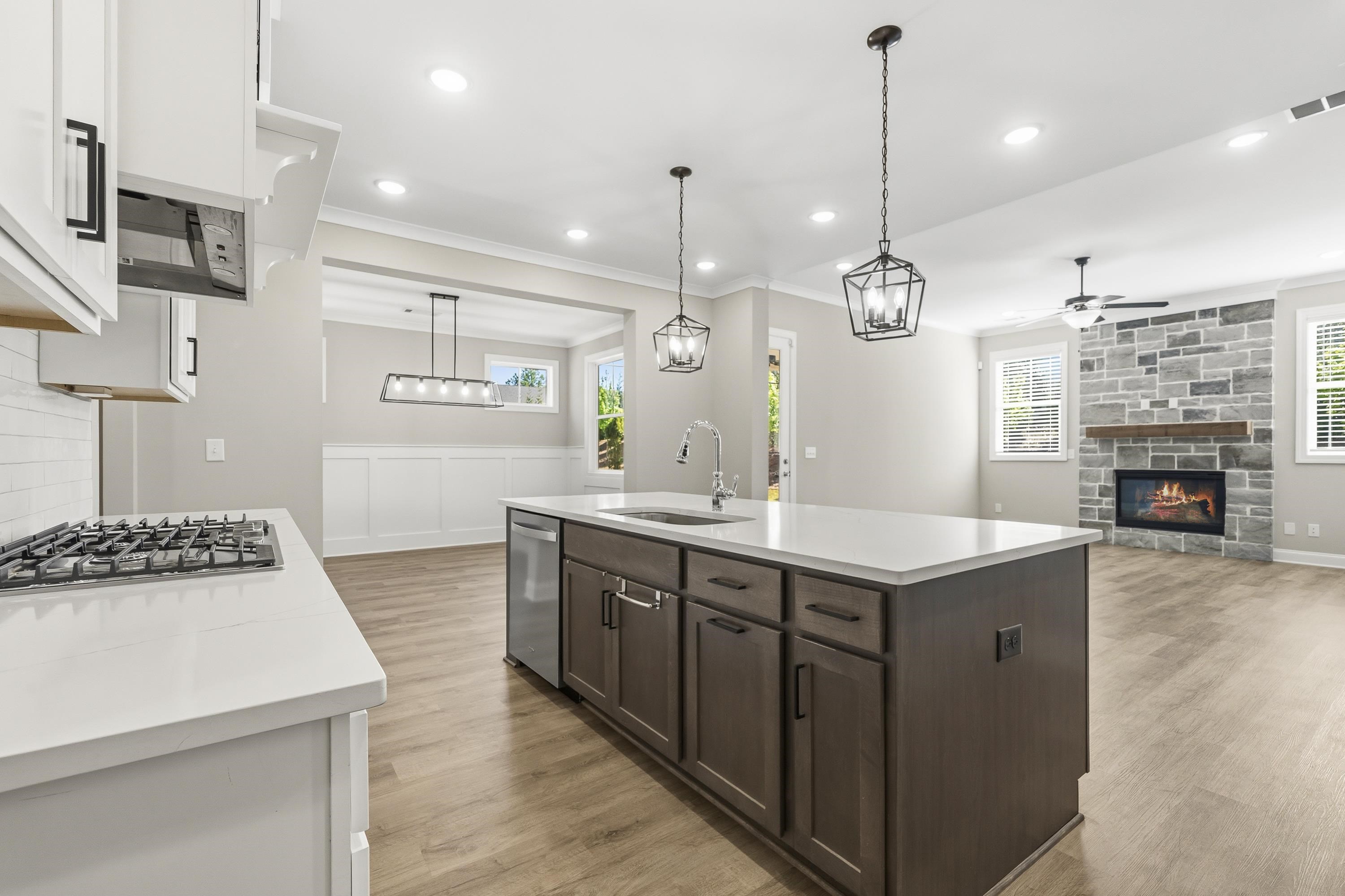 1070 PROVIDENCE LOOP