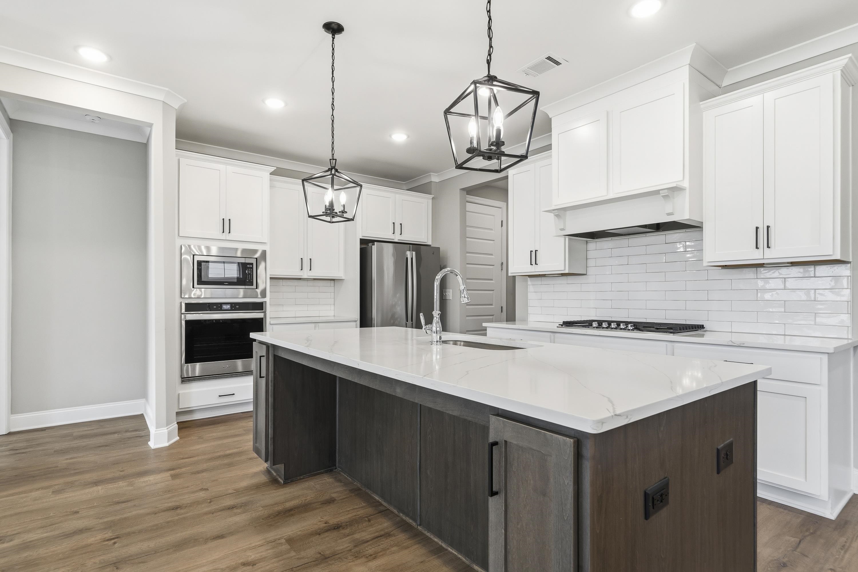 1070 PROVIDENCE LOOP