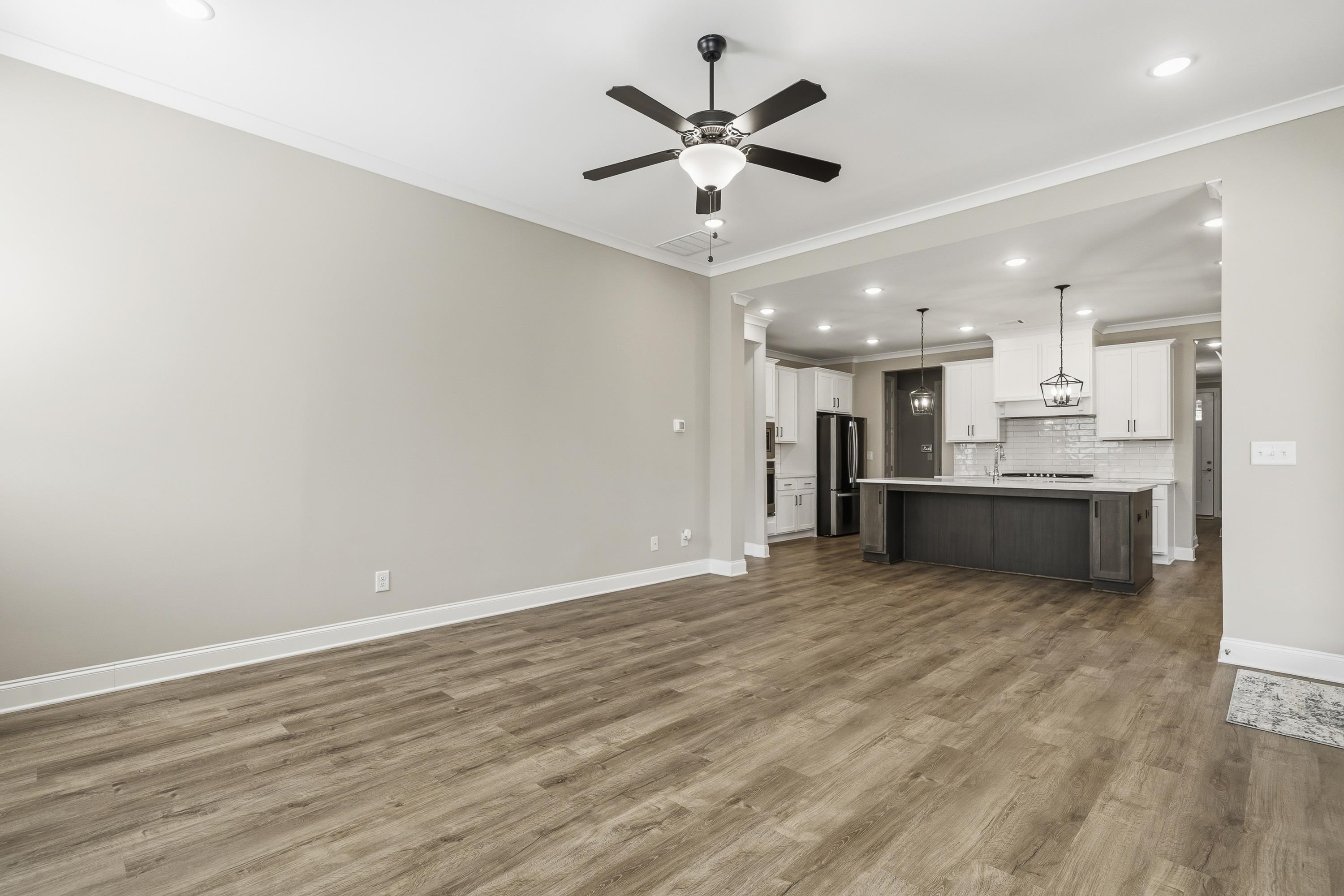 1070 PROVIDENCE LOOP