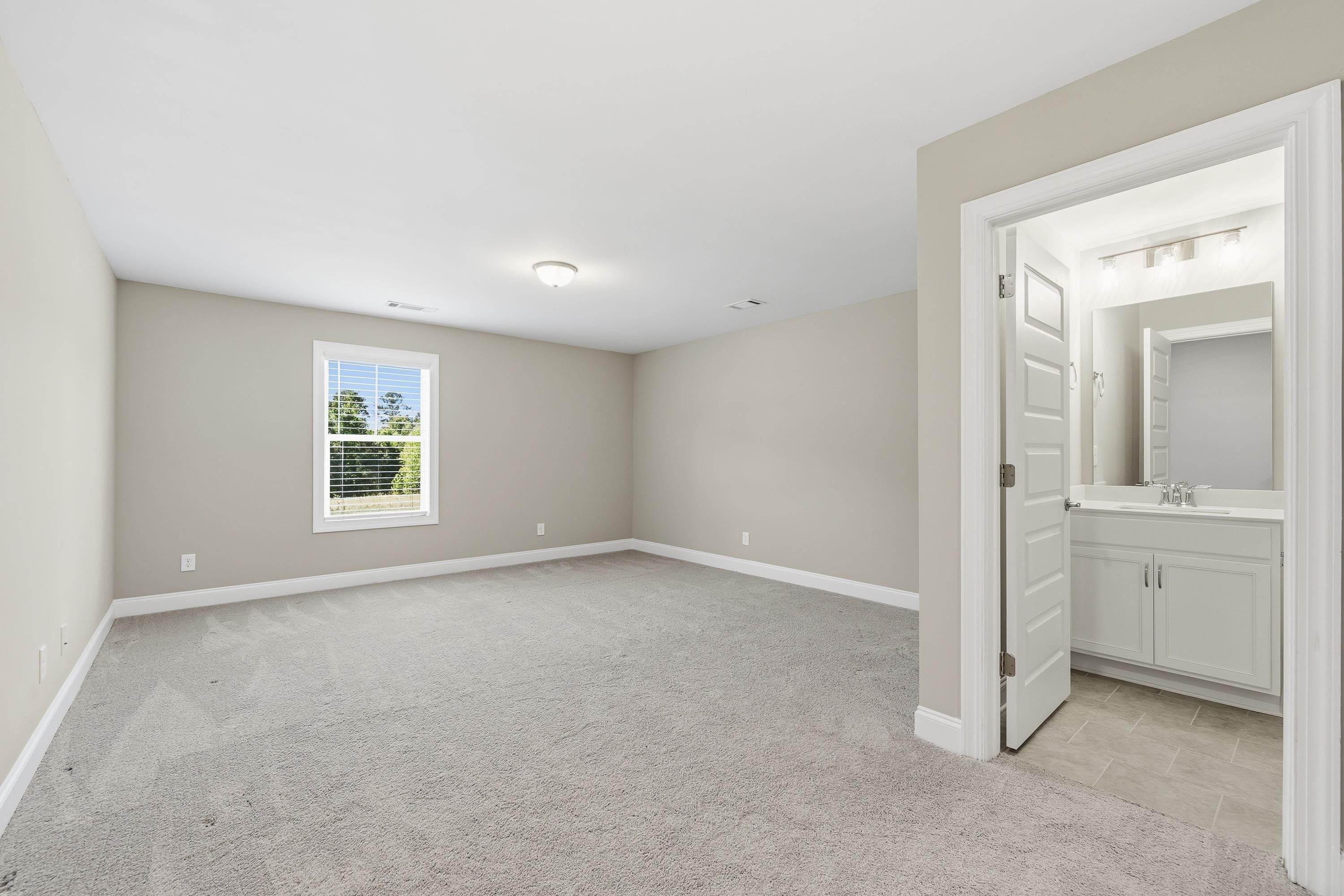 1070 PROVIDENCE LOOP