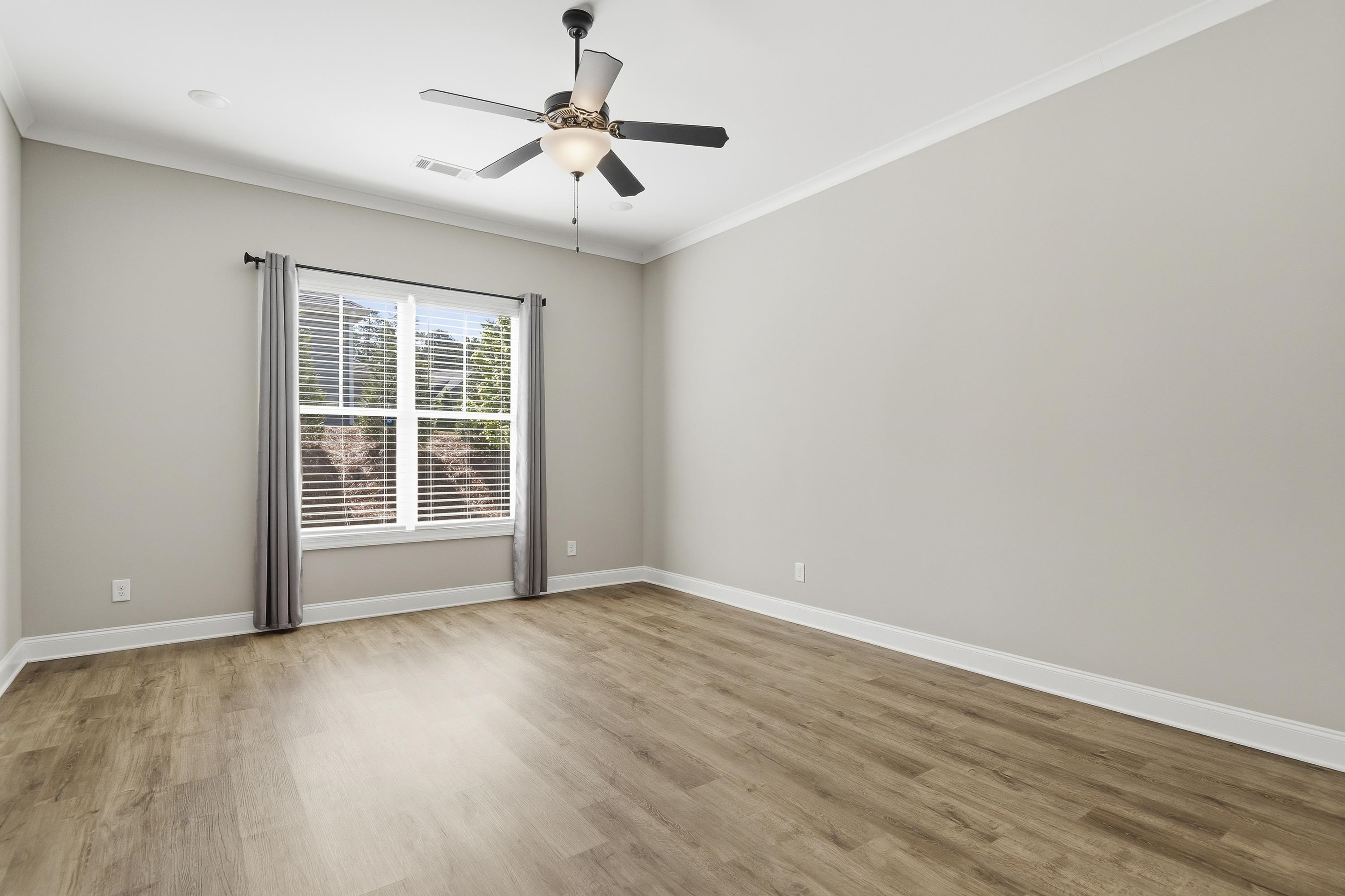 1070 PROVIDENCE LOOP