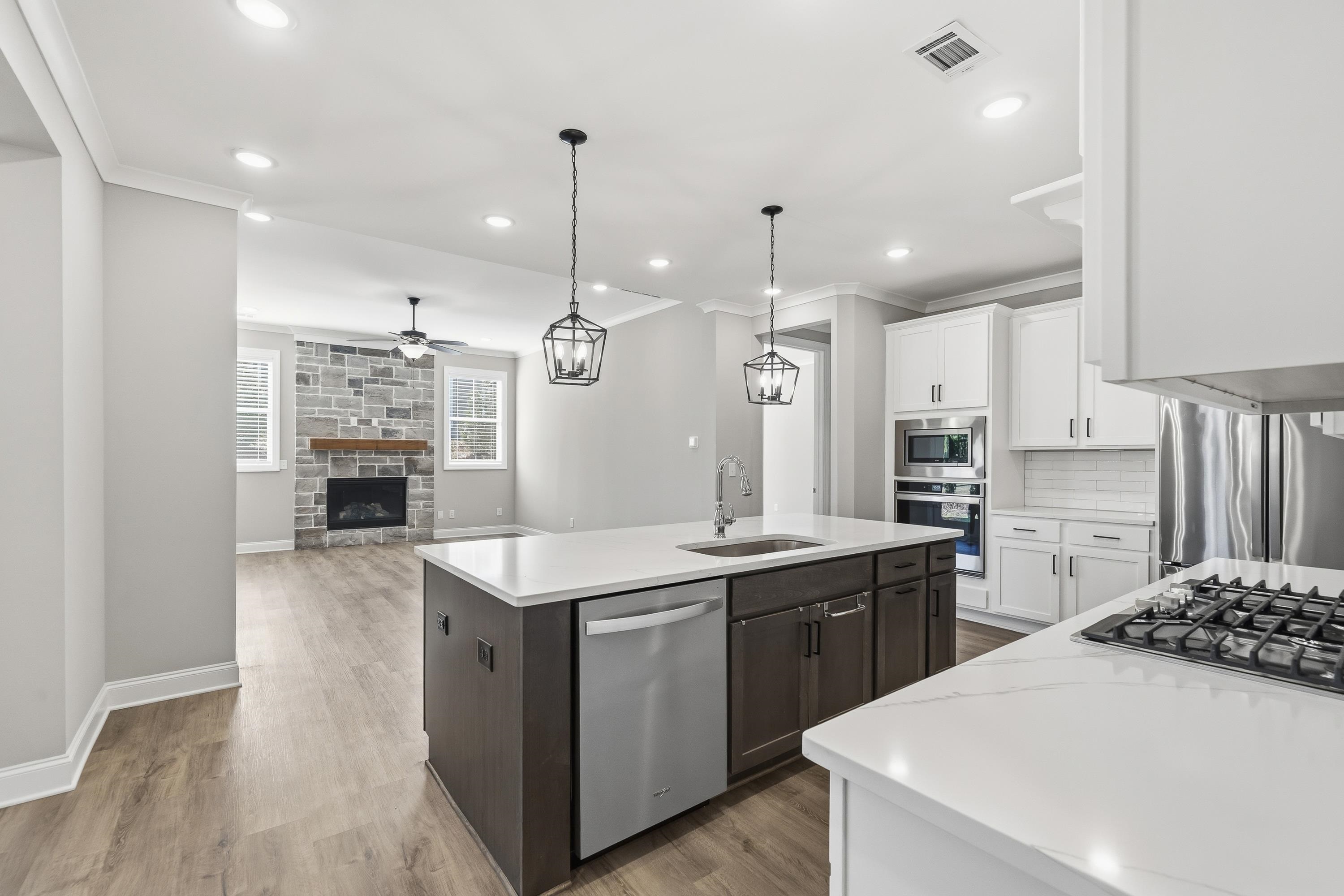 1070 PROVIDENCE LOOP