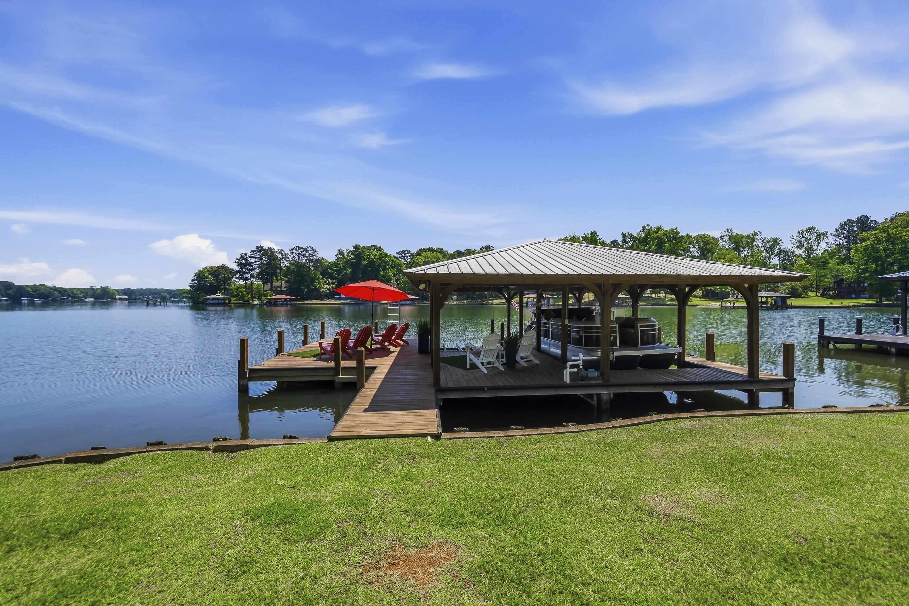112 S CAY DRIVE