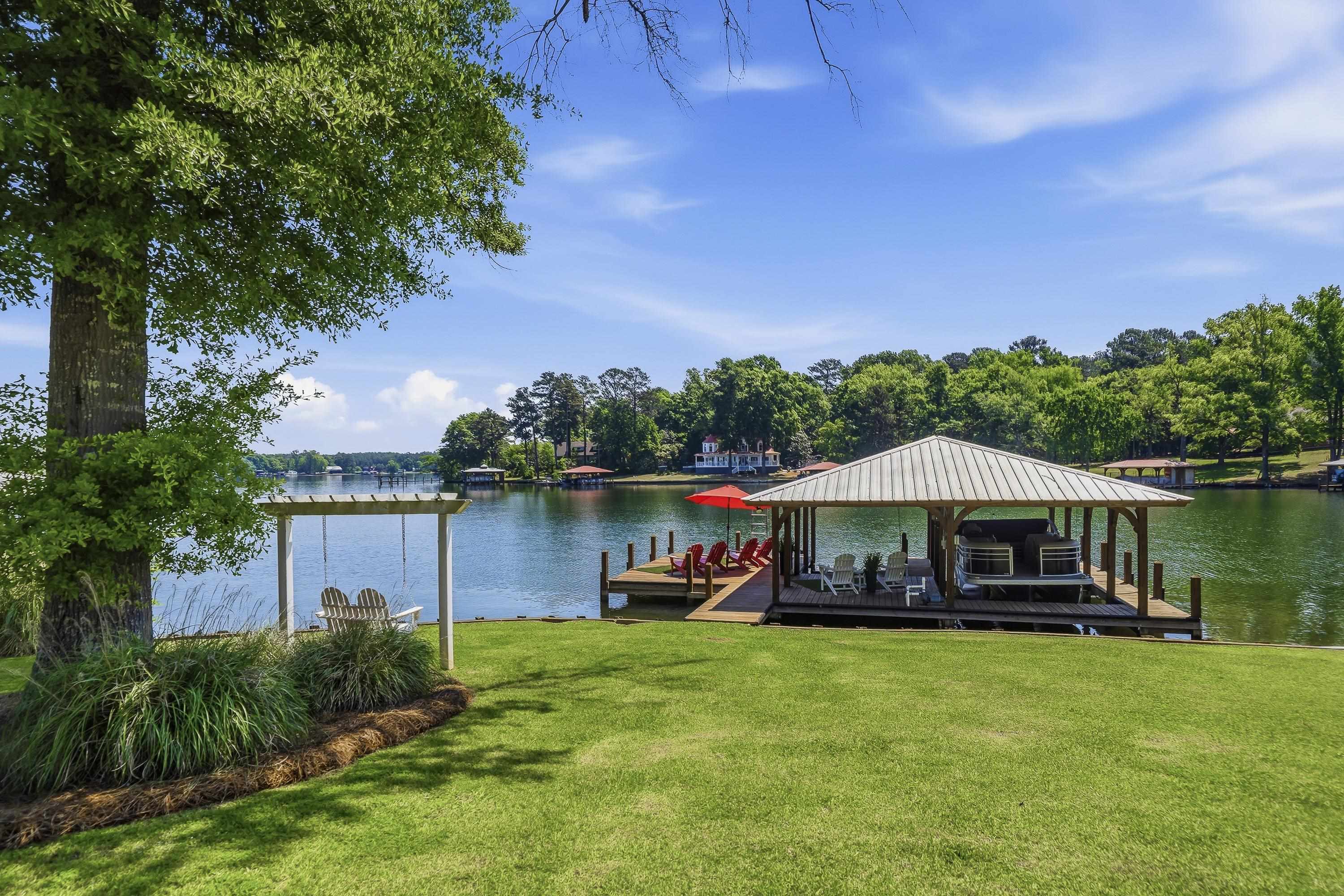 112 S CAY DRIVE