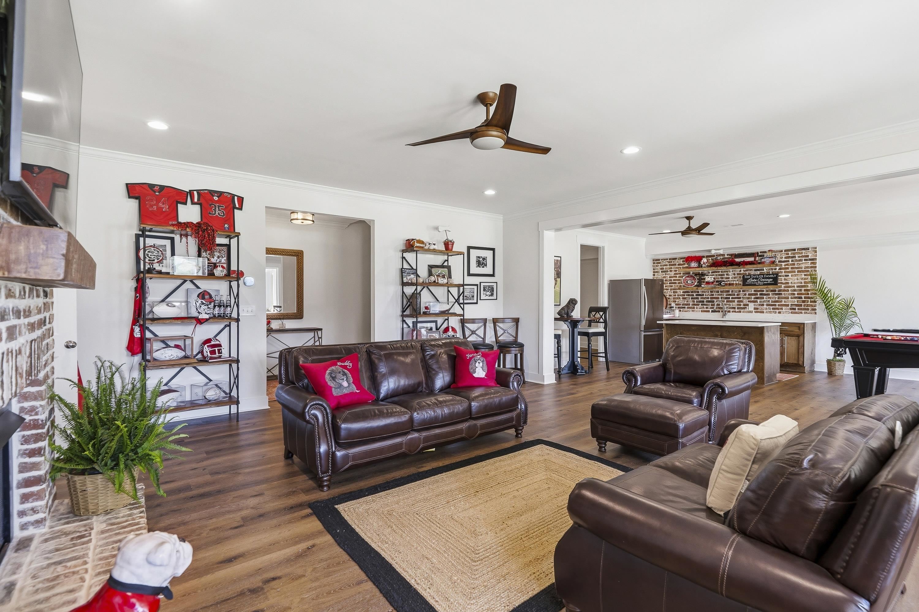 112 S CAY DRIVE