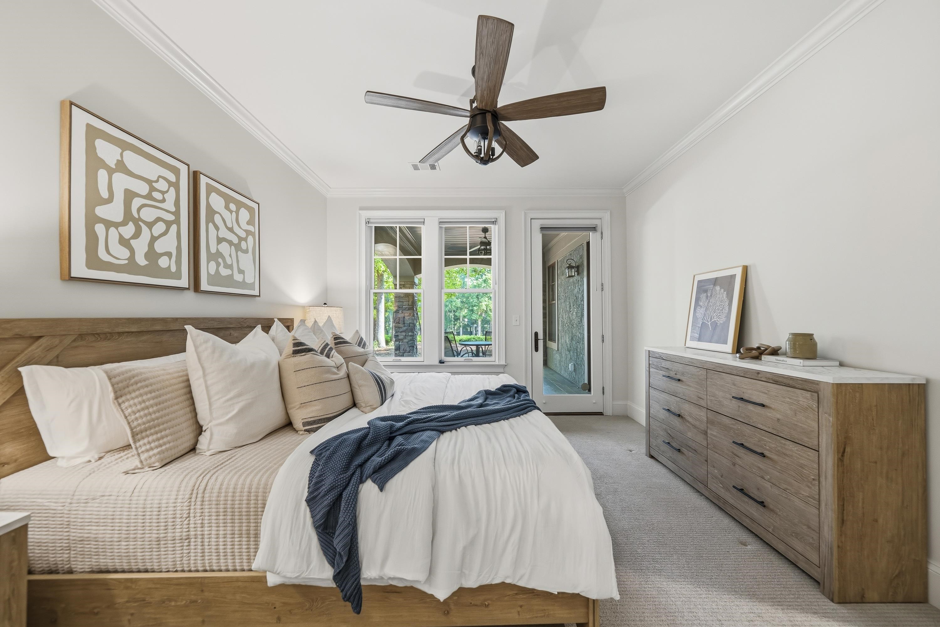 1021 LOCKETS TRAIL