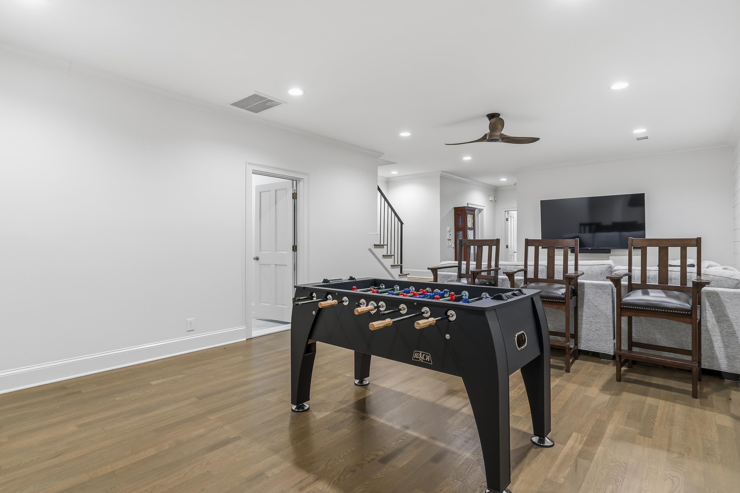 1021 LOCKETS TRAIL