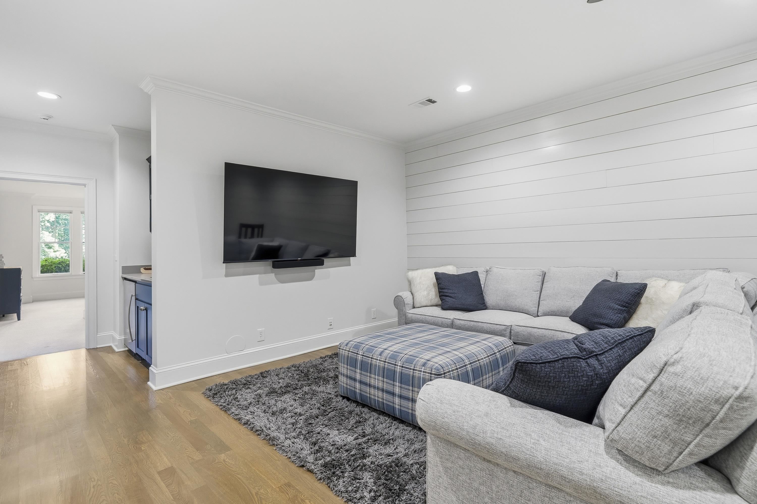 1021 LOCKETS TRAIL