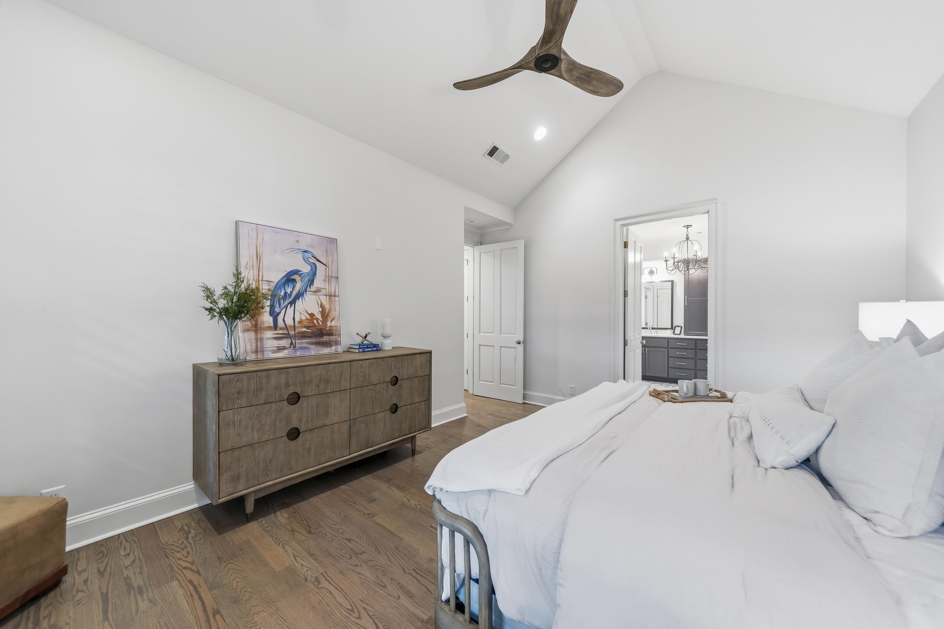 1021 LOCKETS TRAIL
