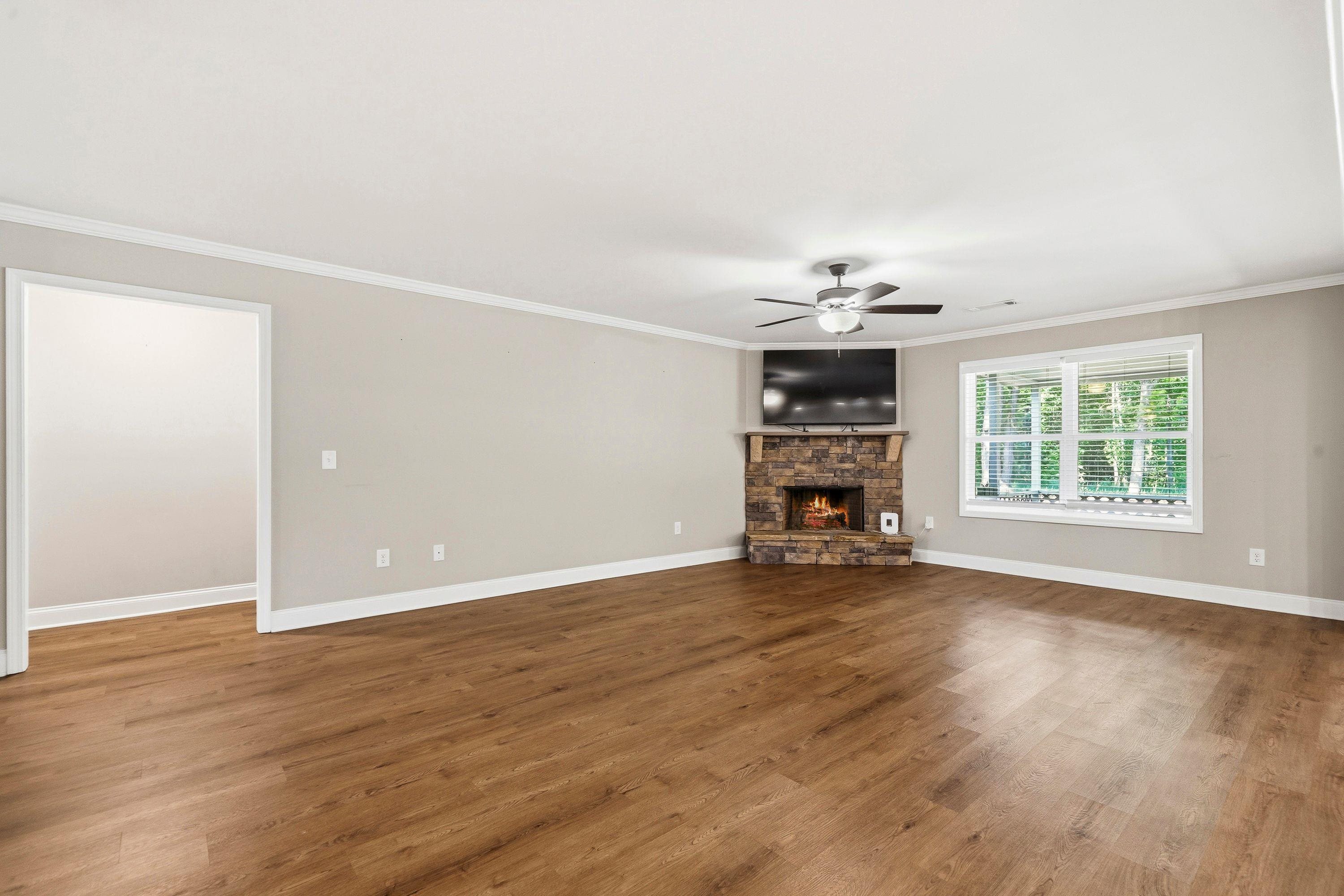 177 LOCH WAY