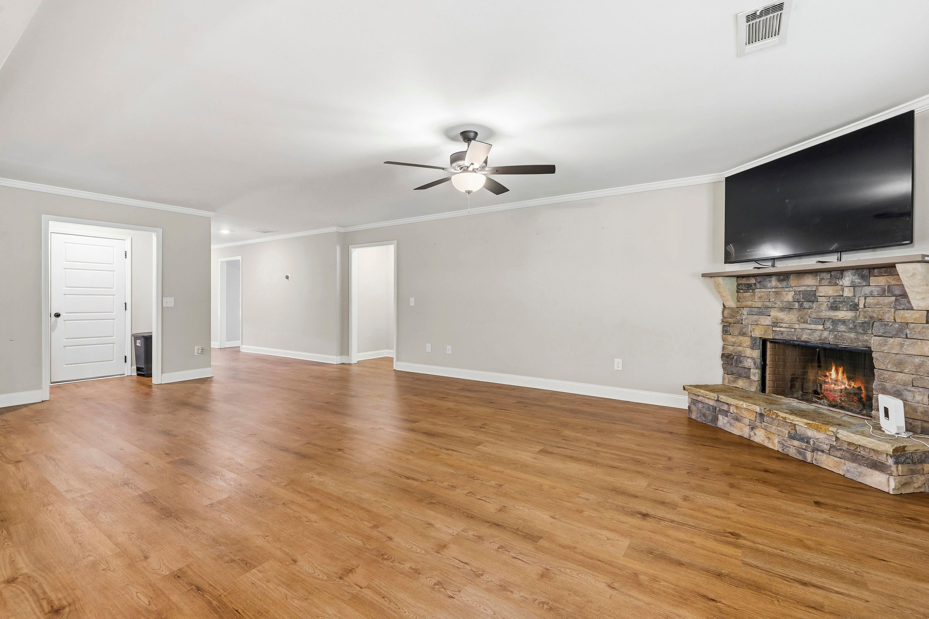177 LOCH WAY