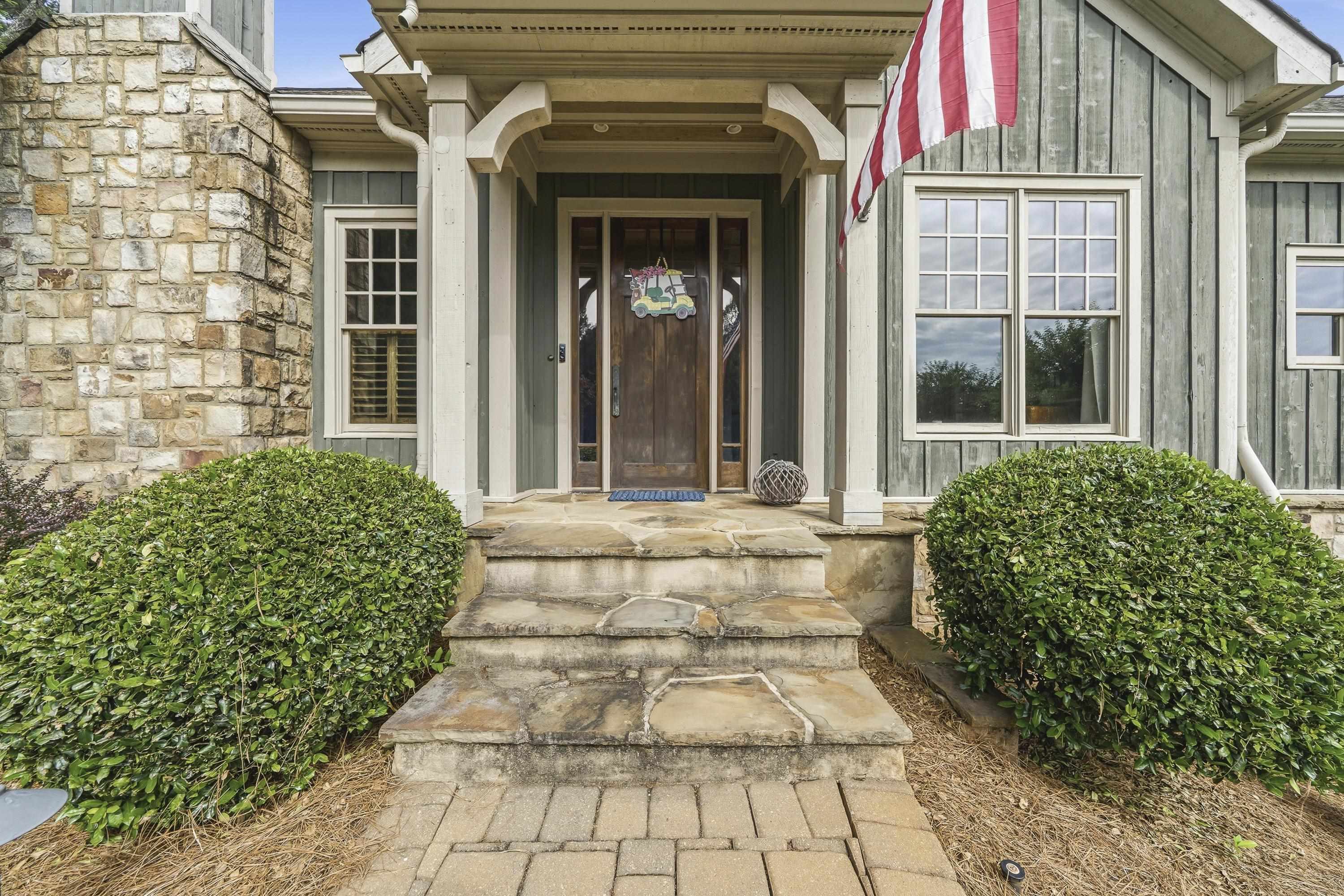 138 ARBORS LANE