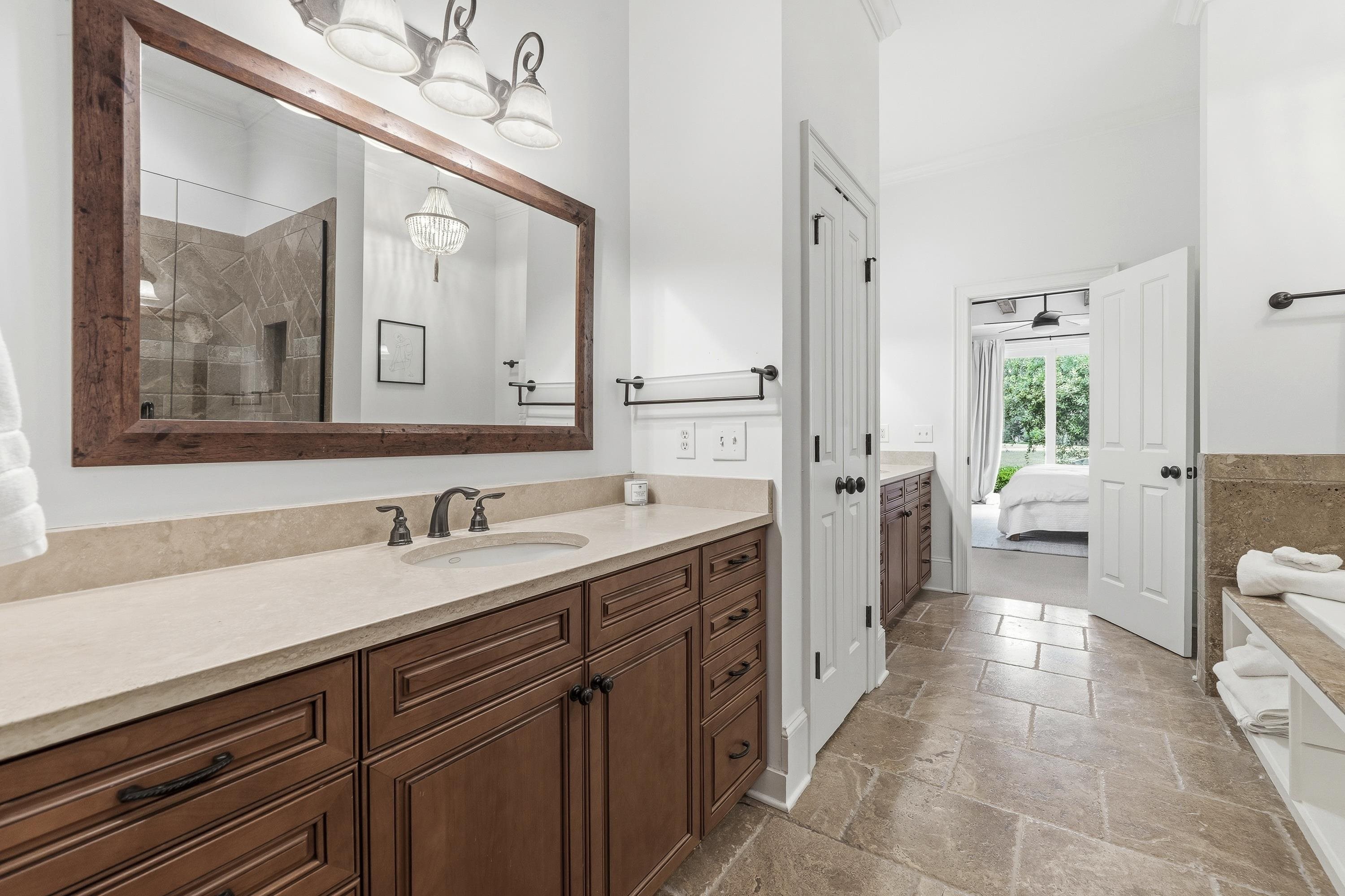 138 ARBORS LANE