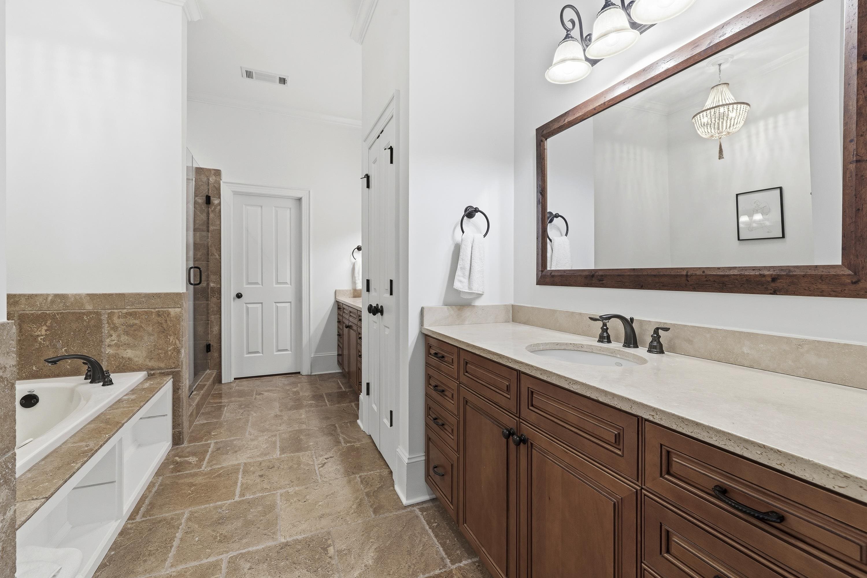 138 ARBORS LANE