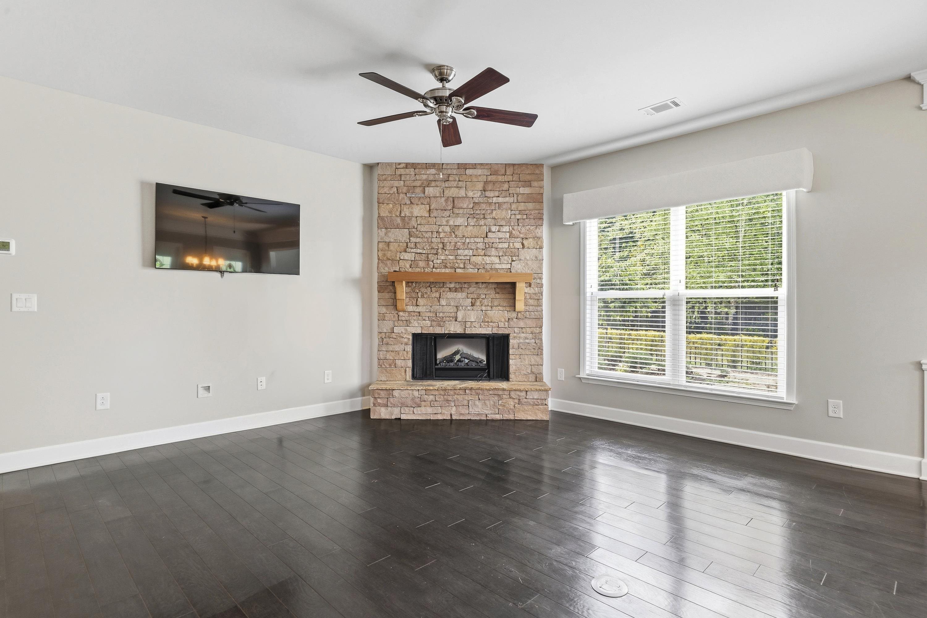 1261 CROOKED CREEK ROAD