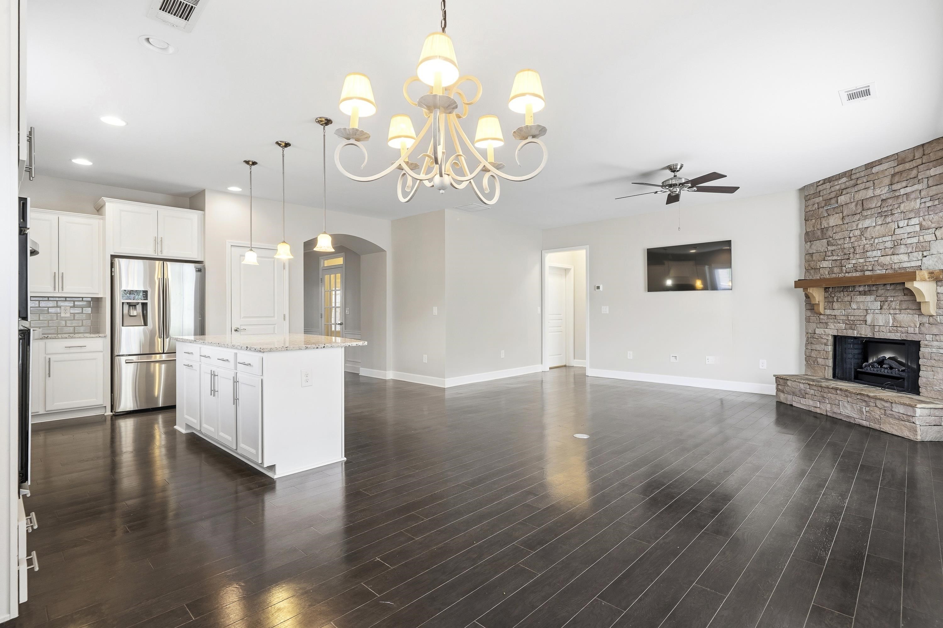 1261 CROOKED CREEK ROAD