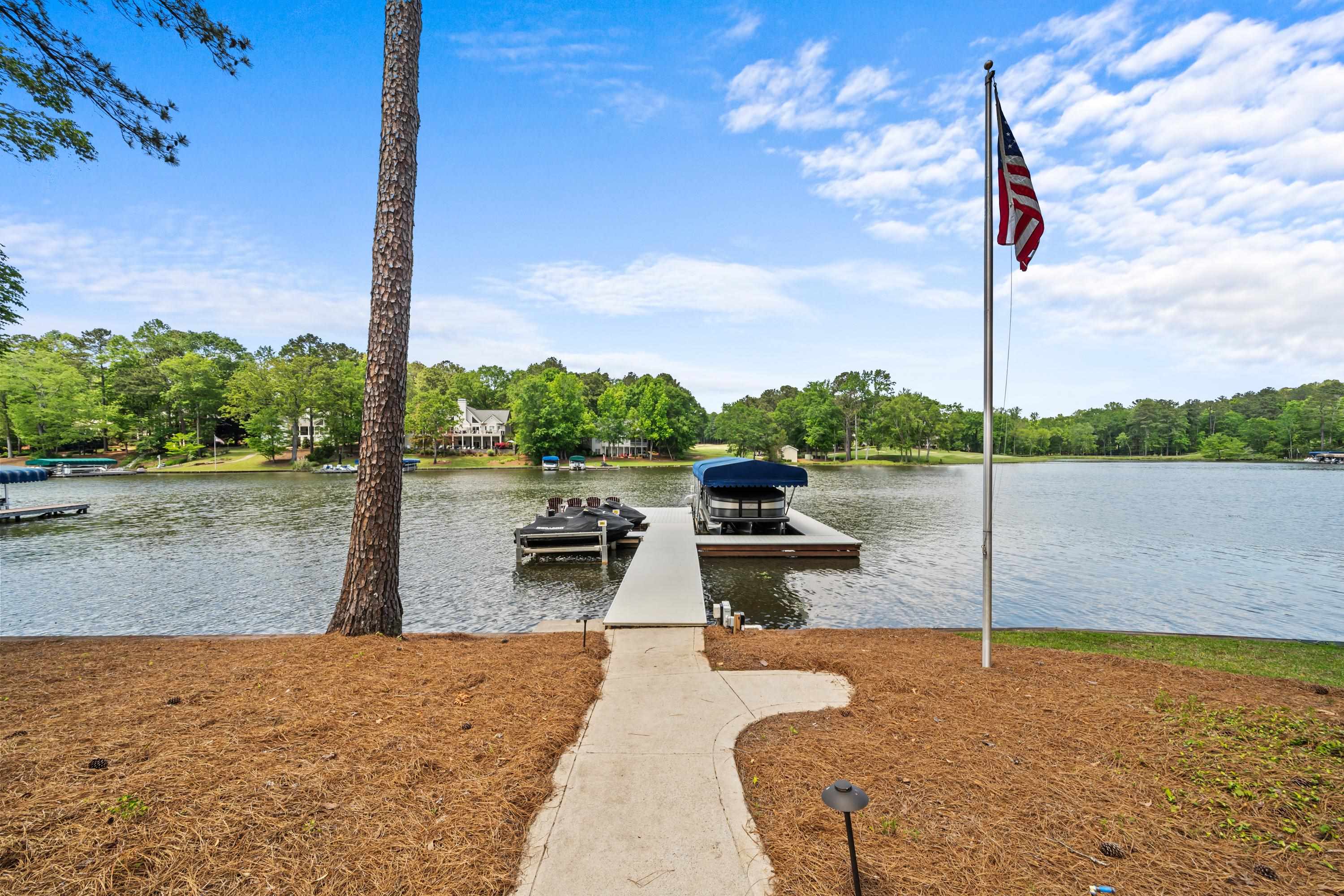2691 CLUB DRIVE