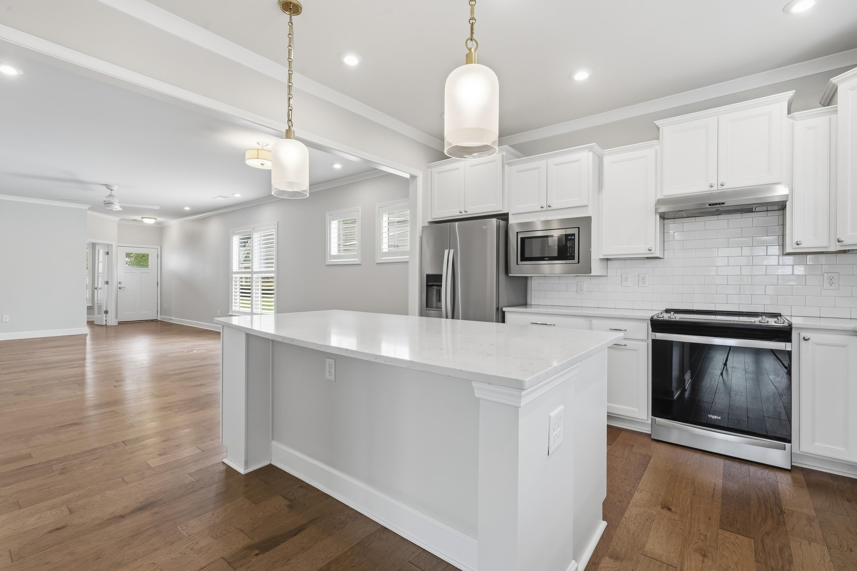 1041 EIGHT KNOT CT