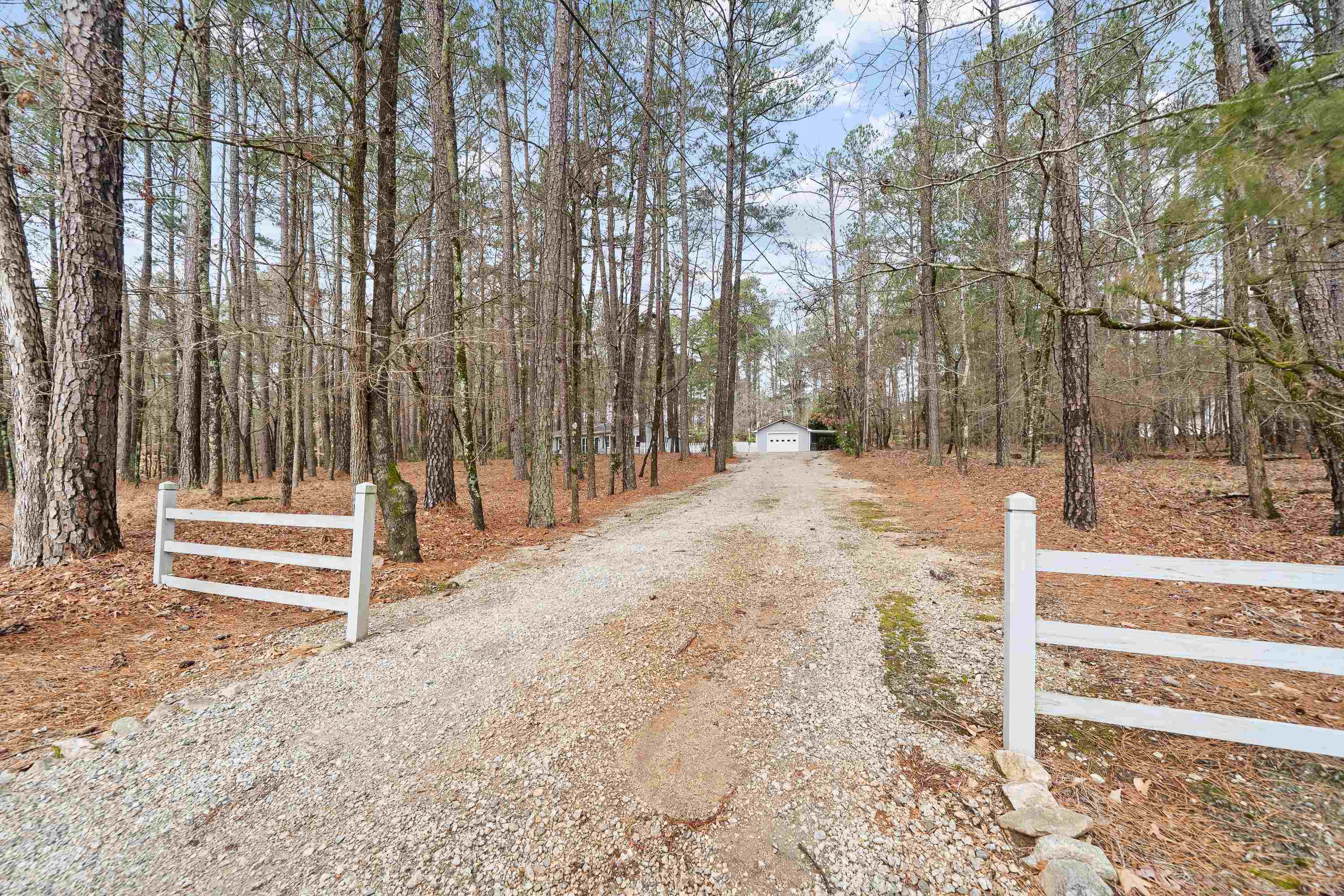 1881 ARMOUR BRIDGE ROAD