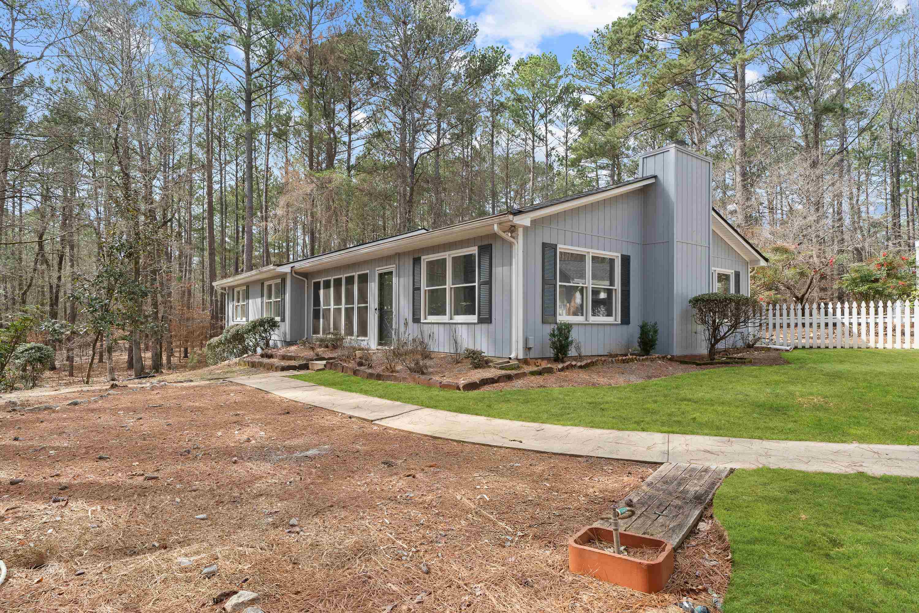 1881 ARMOUR BRIDGE ROAD