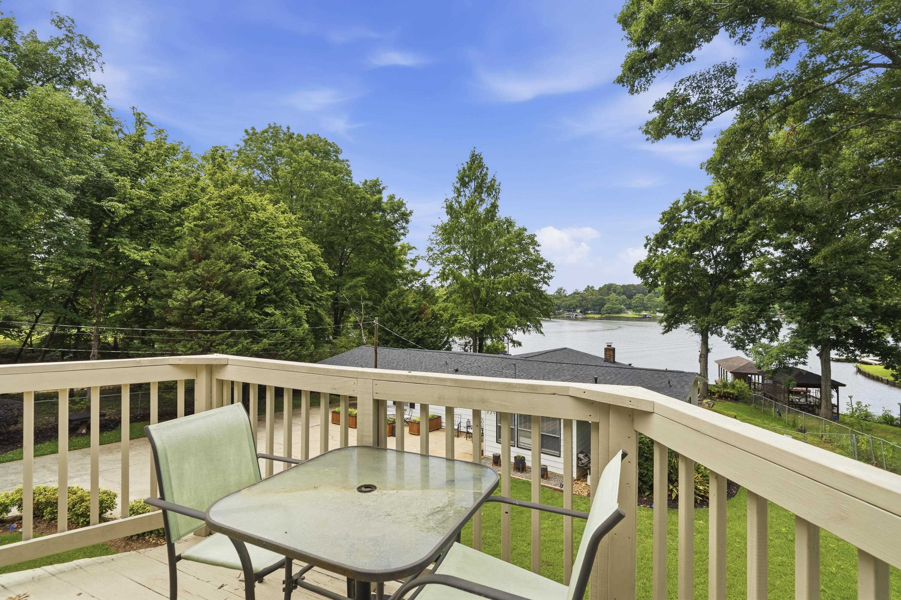 339 THOMAS DRIVE