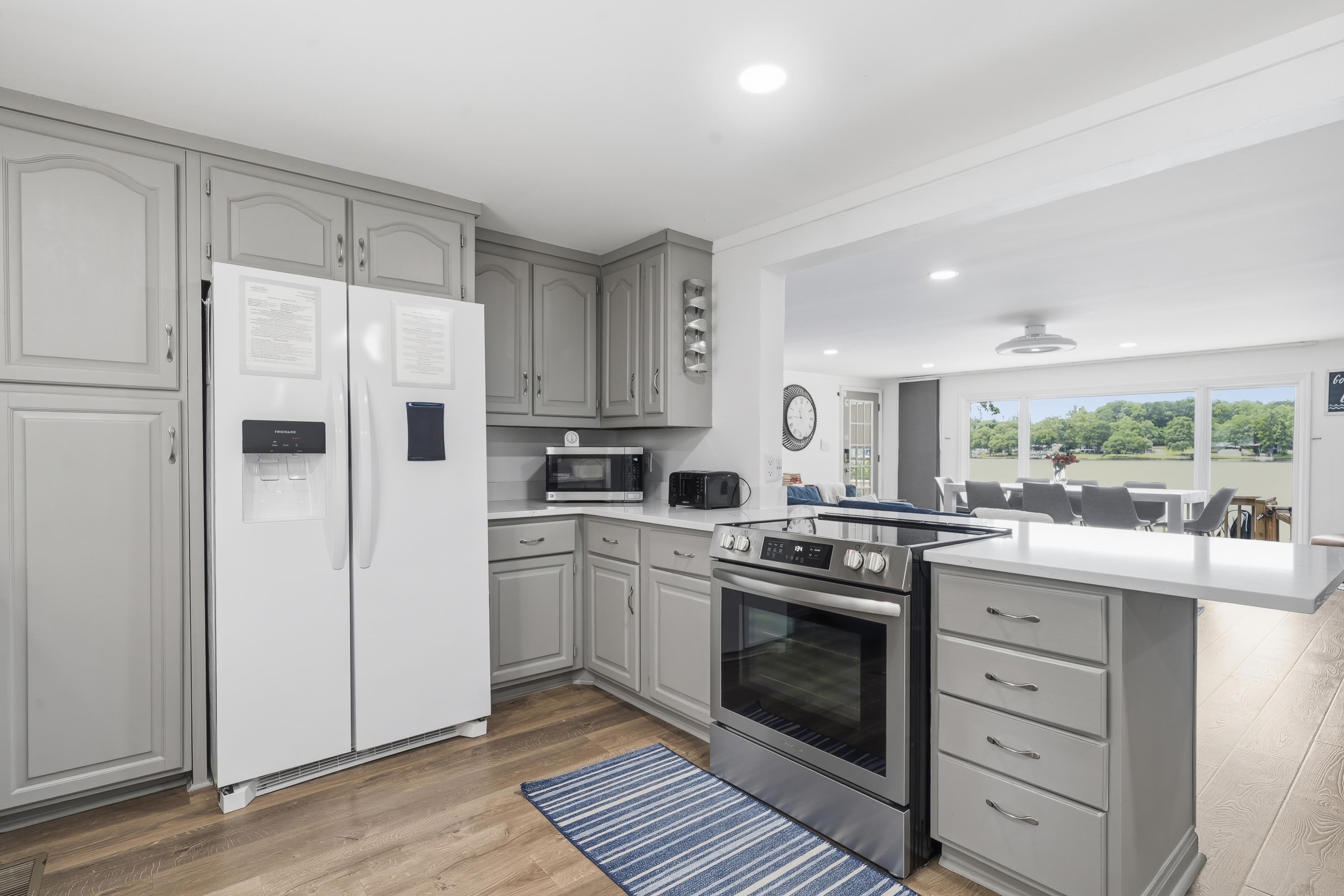 339 THOMAS DRIVE