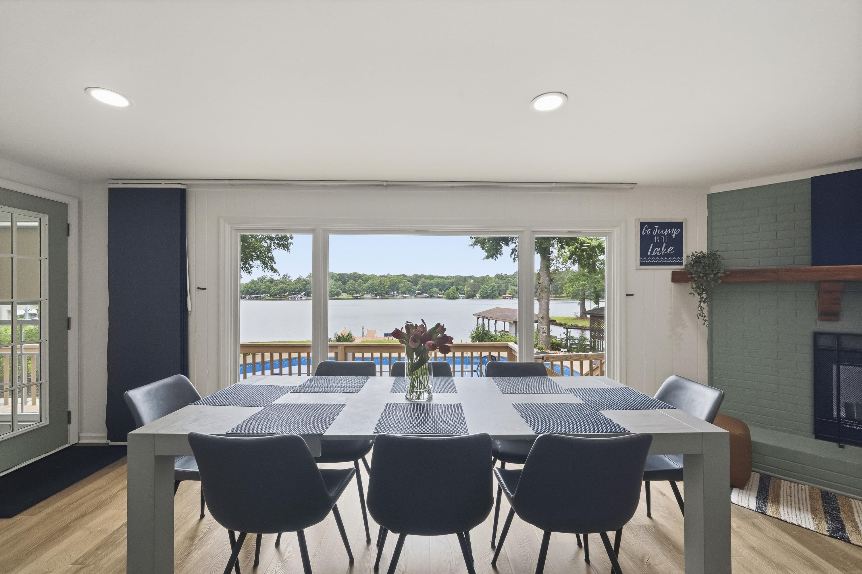 339 THOMAS DRIVE