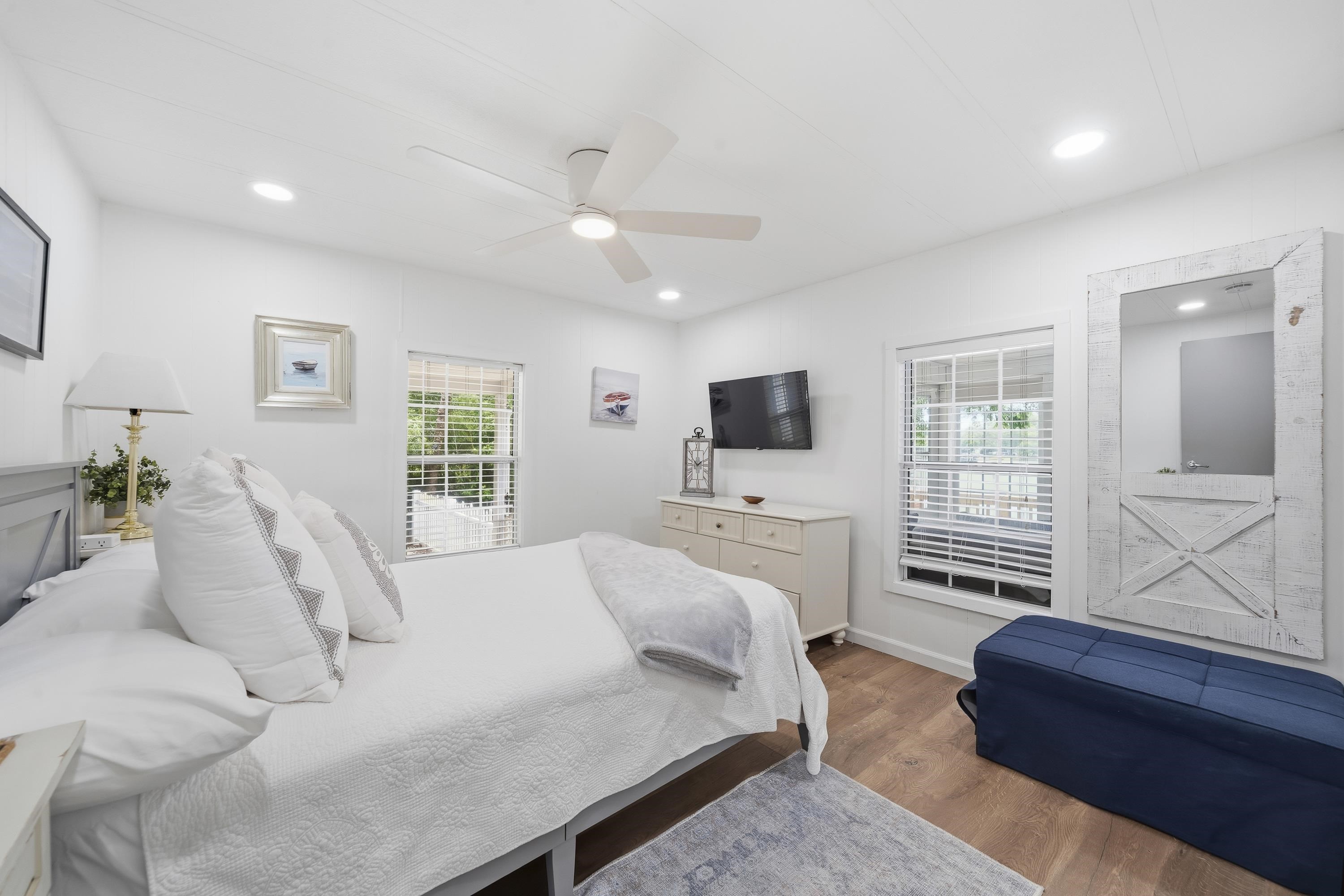 339 THOMAS DRIVE