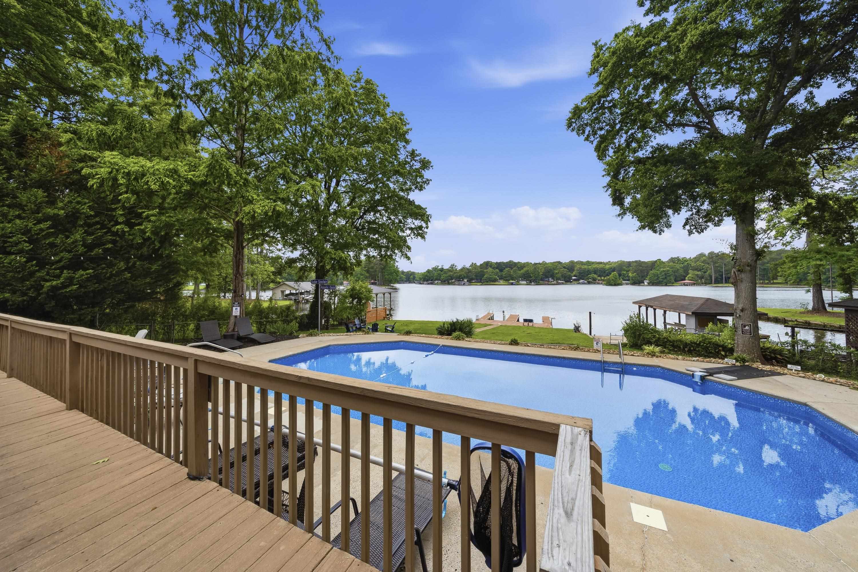 339 THOMAS DRIVE