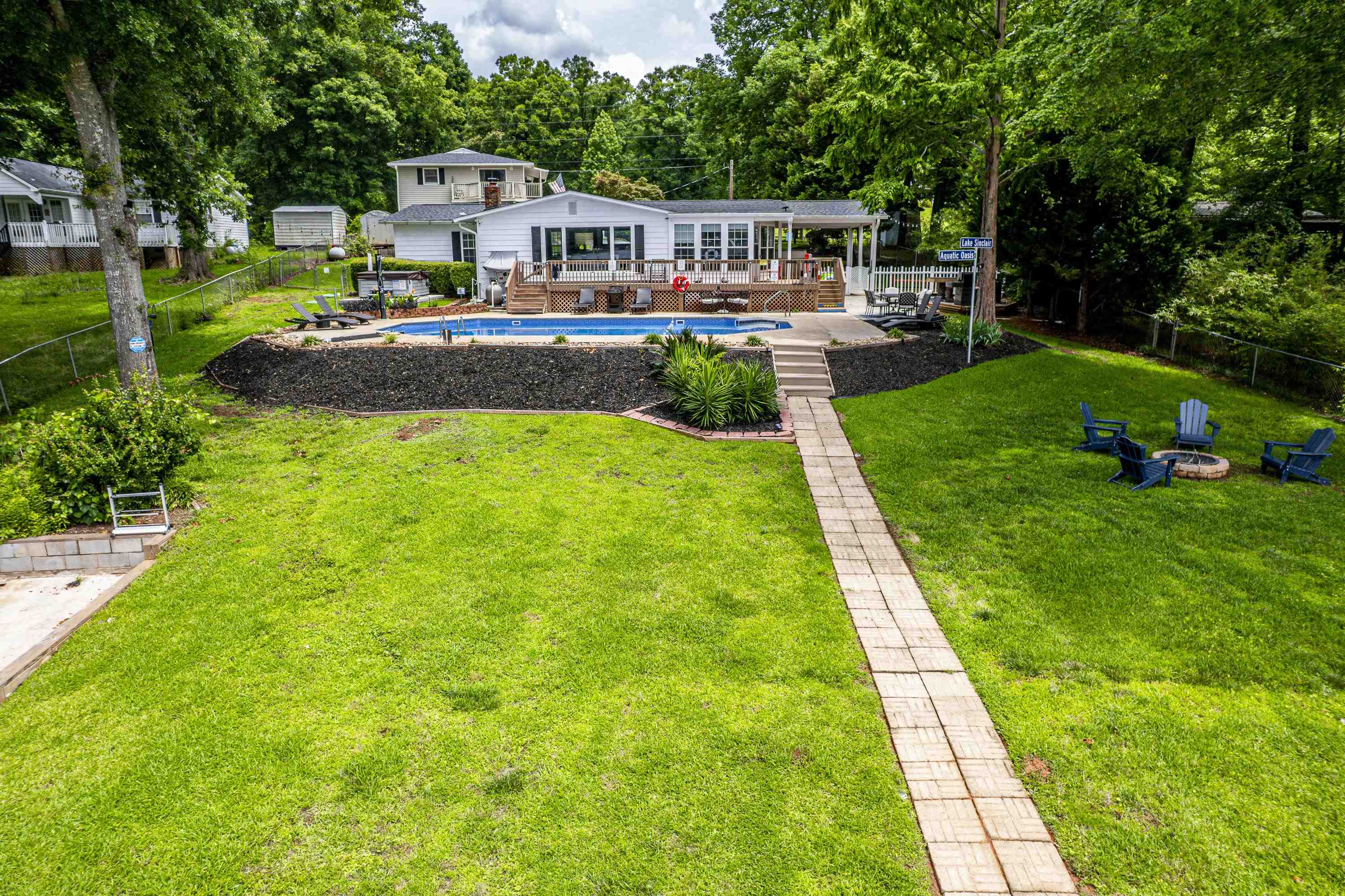 339 THOMAS DRIVE