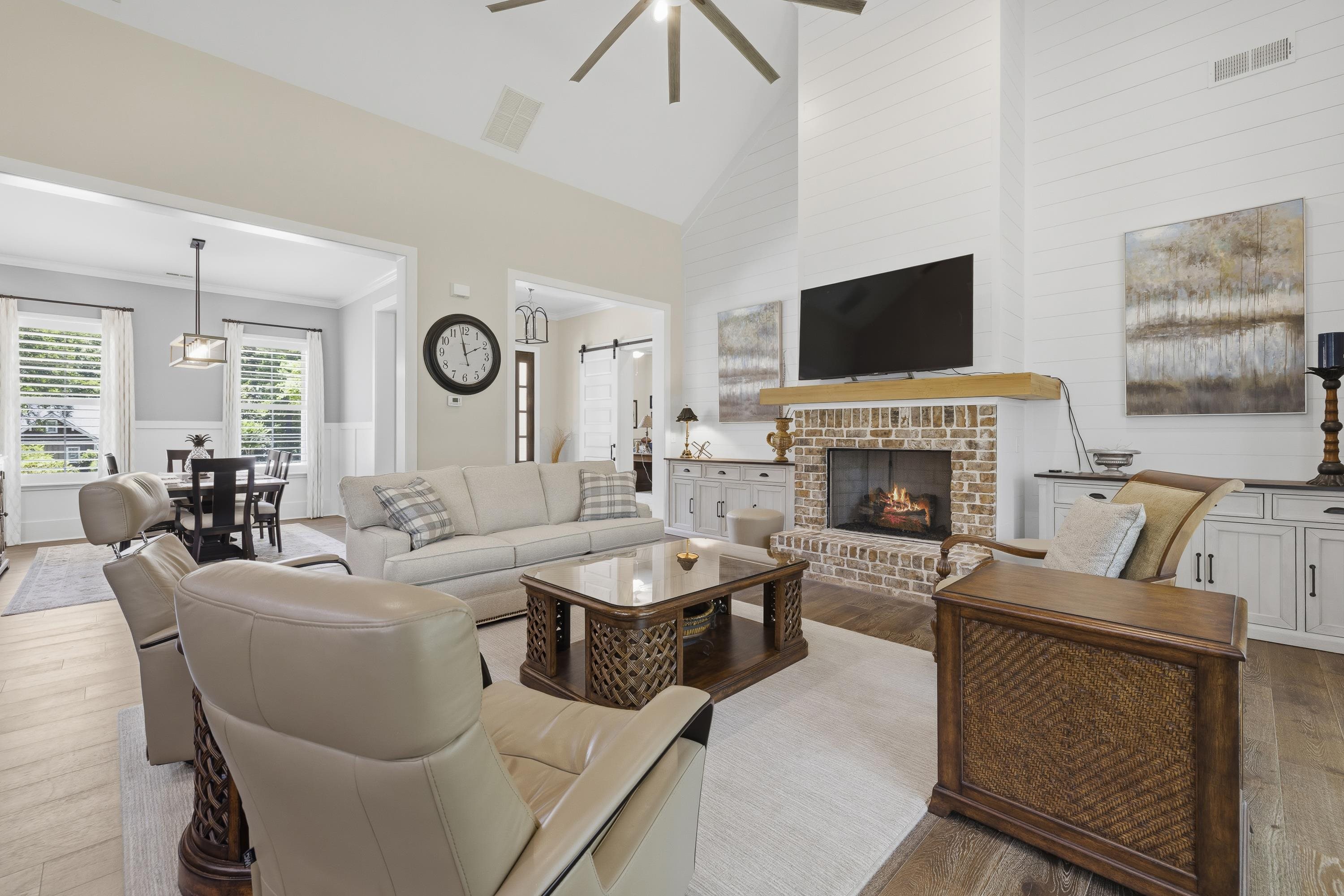 1240 WINGED FOOT DRIVE