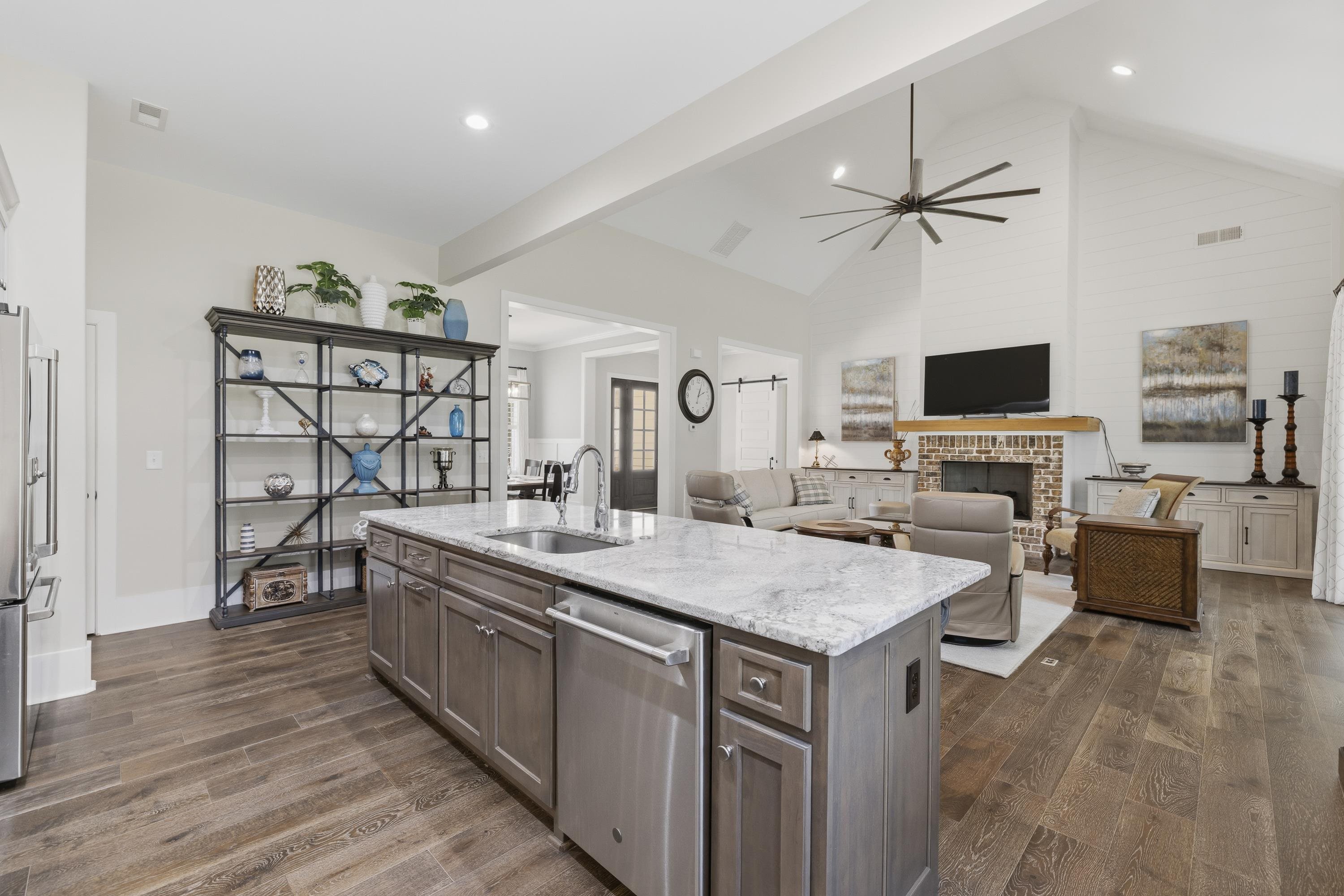 1240 WINGED FOOT DRIVE