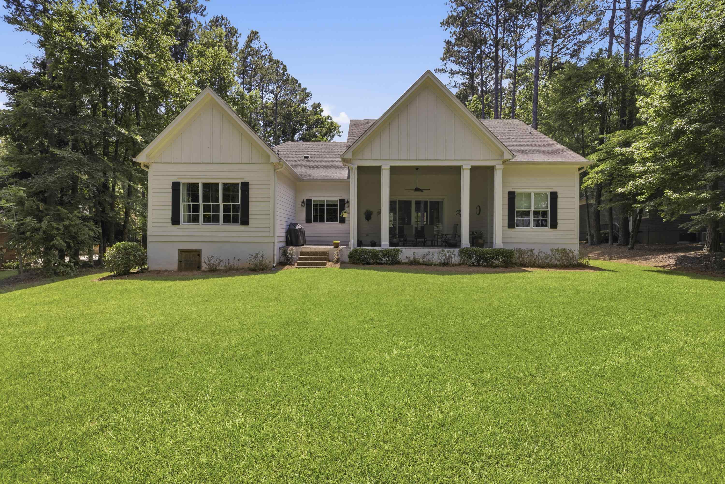 1240 WINGED FOOT DRIVE