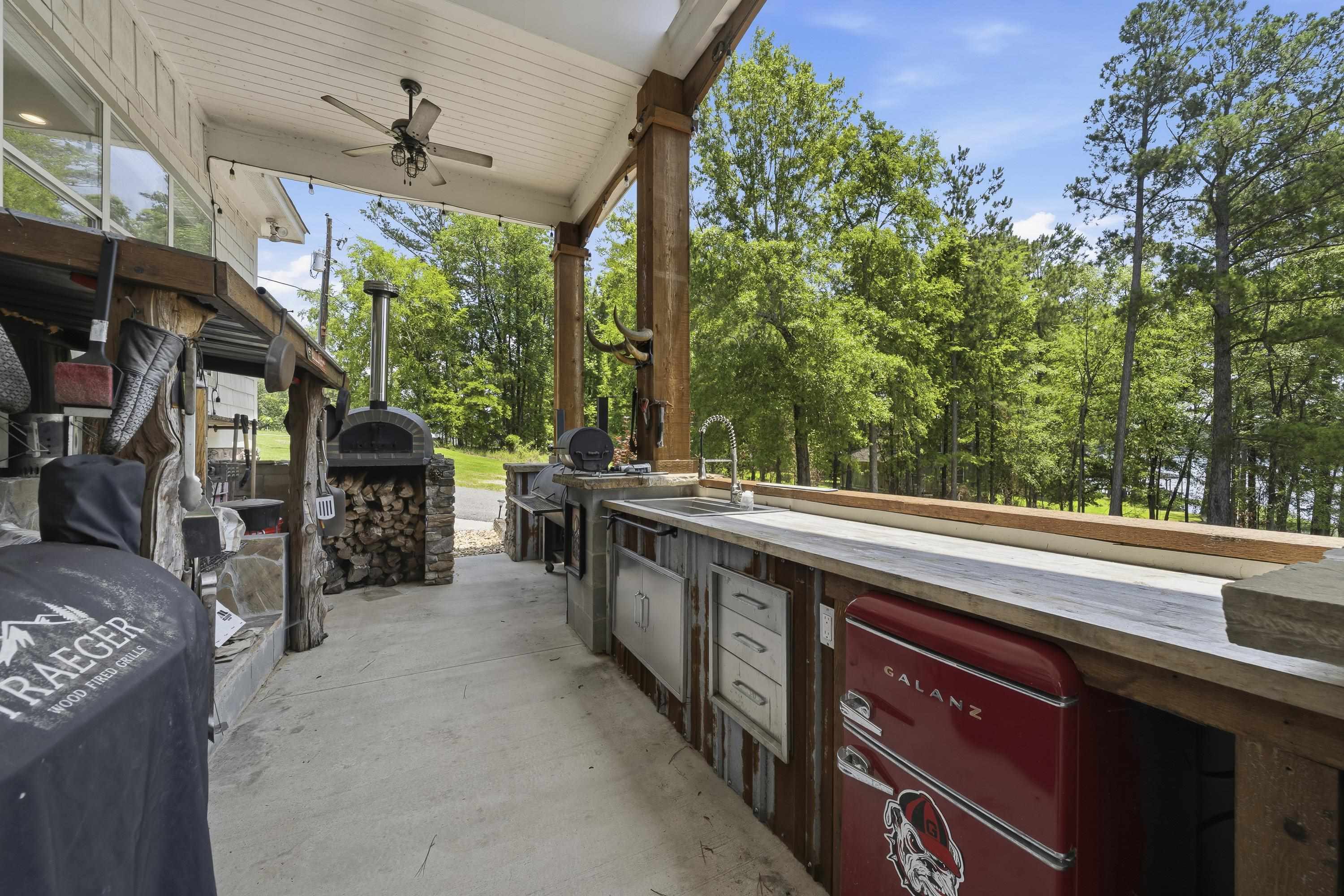 202 SINCLAIR ROAD