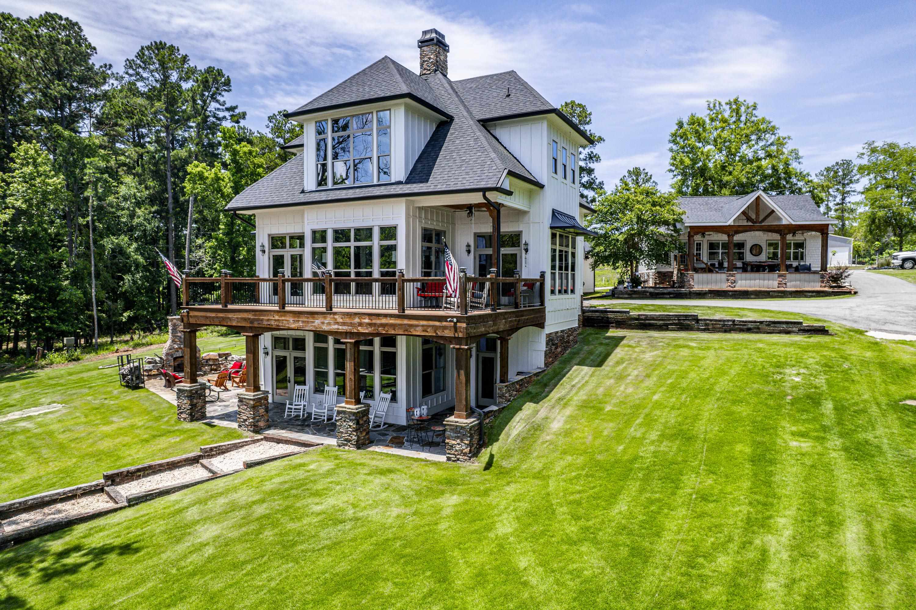 202 SINCLAIR ROAD