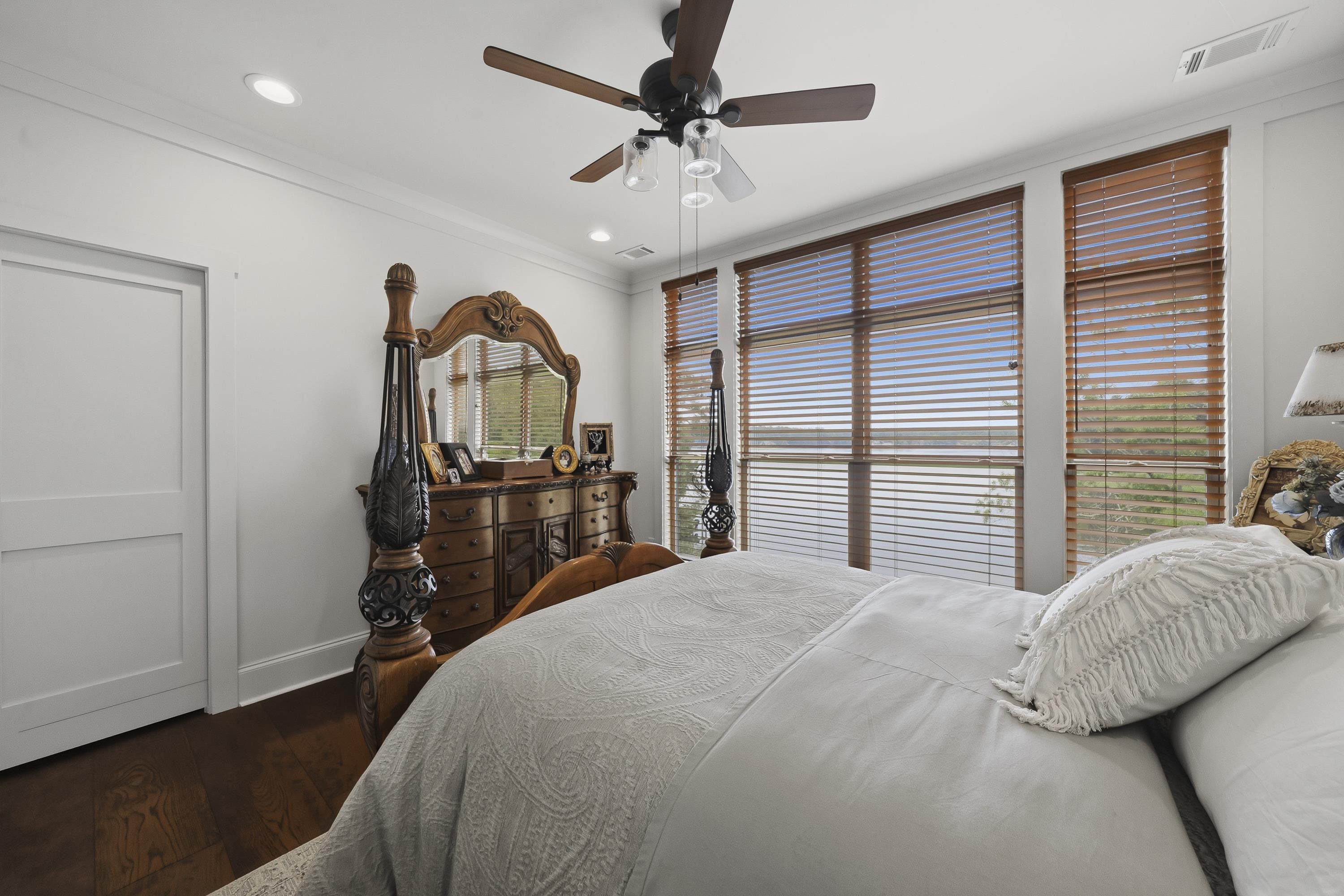 202 SINCLAIR ROAD