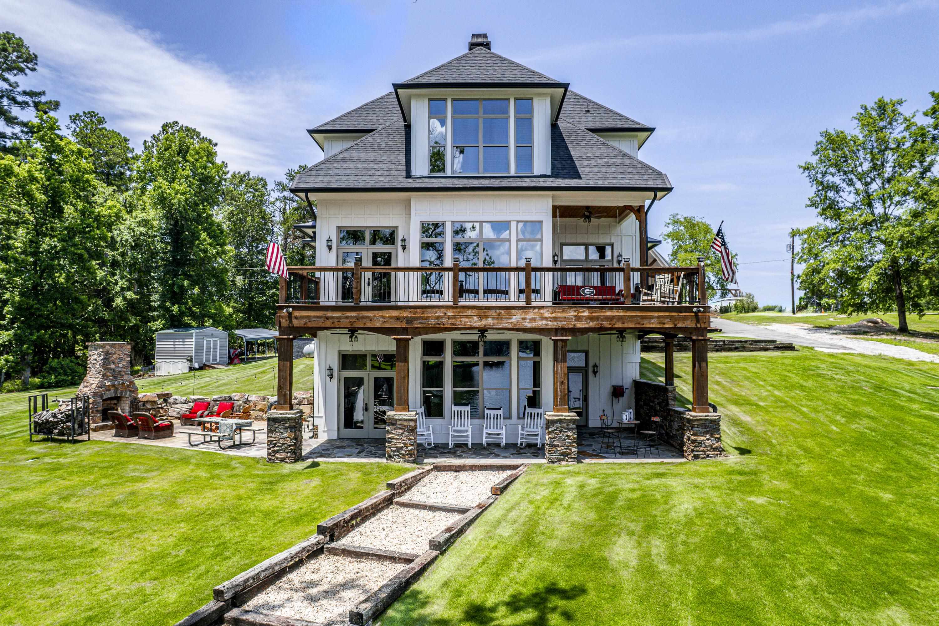 202 SINCLAIR ROAD