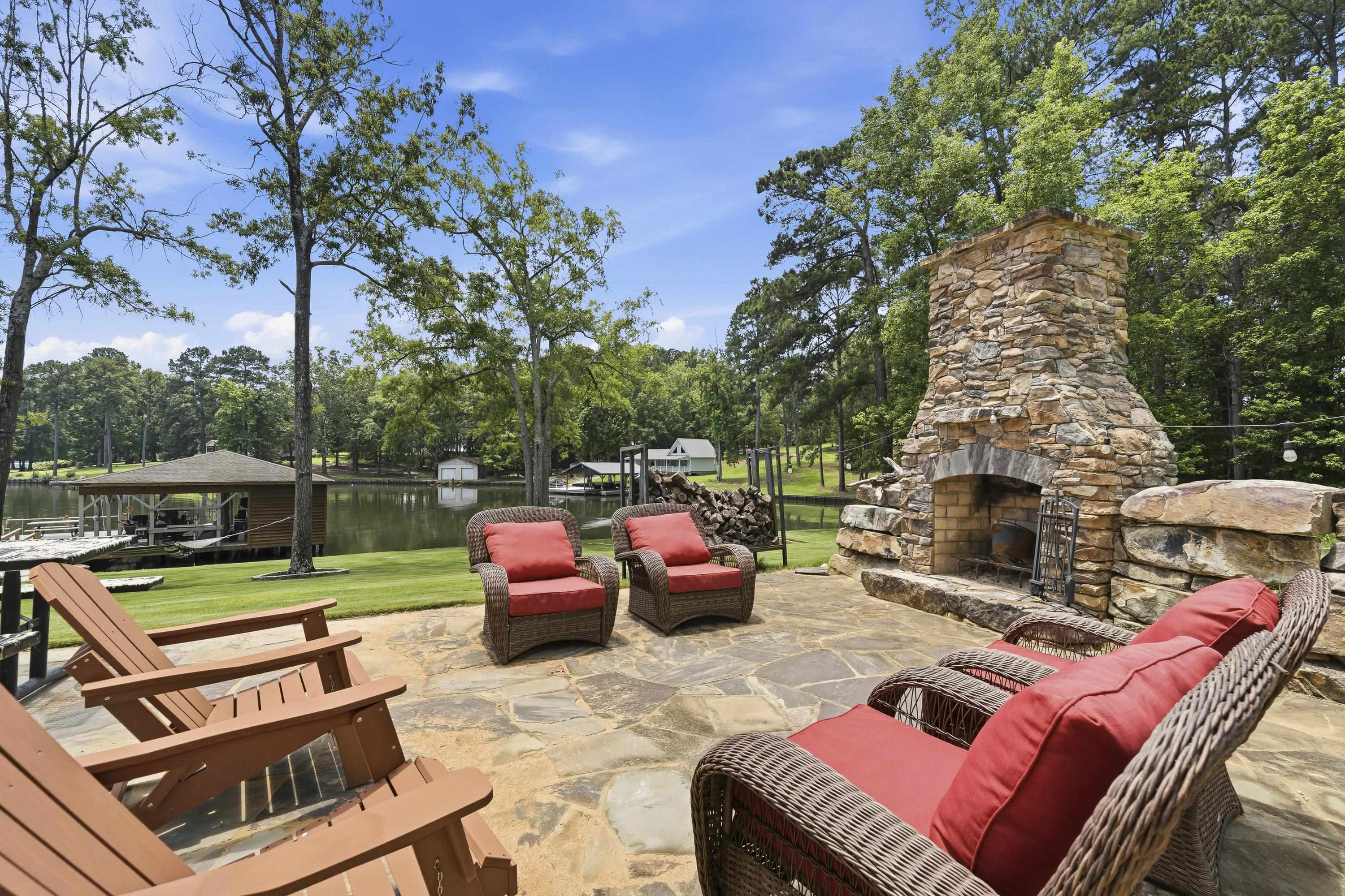 202 SINCLAIR ROAD