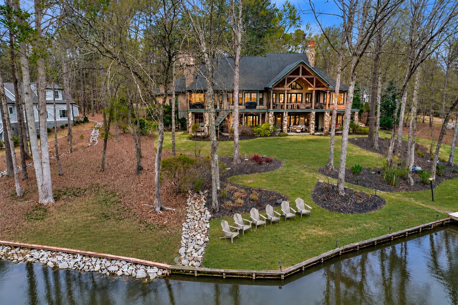 189 REYNOLDS DRIVE
