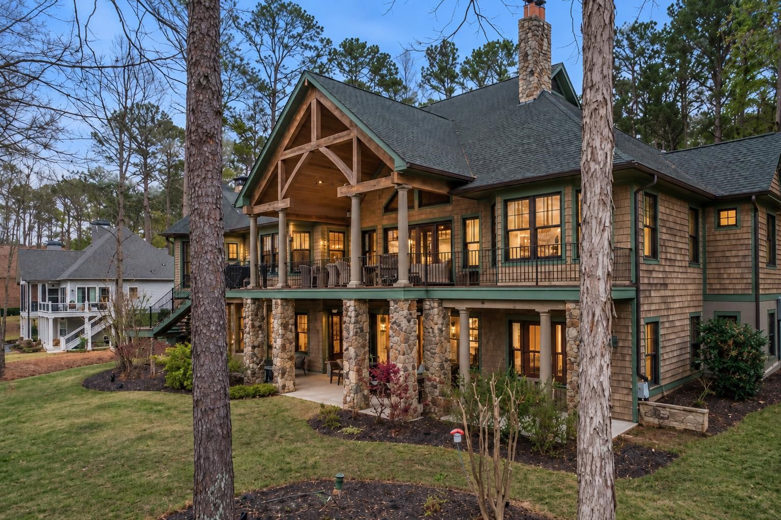 189 REYNOLDS DRIVE