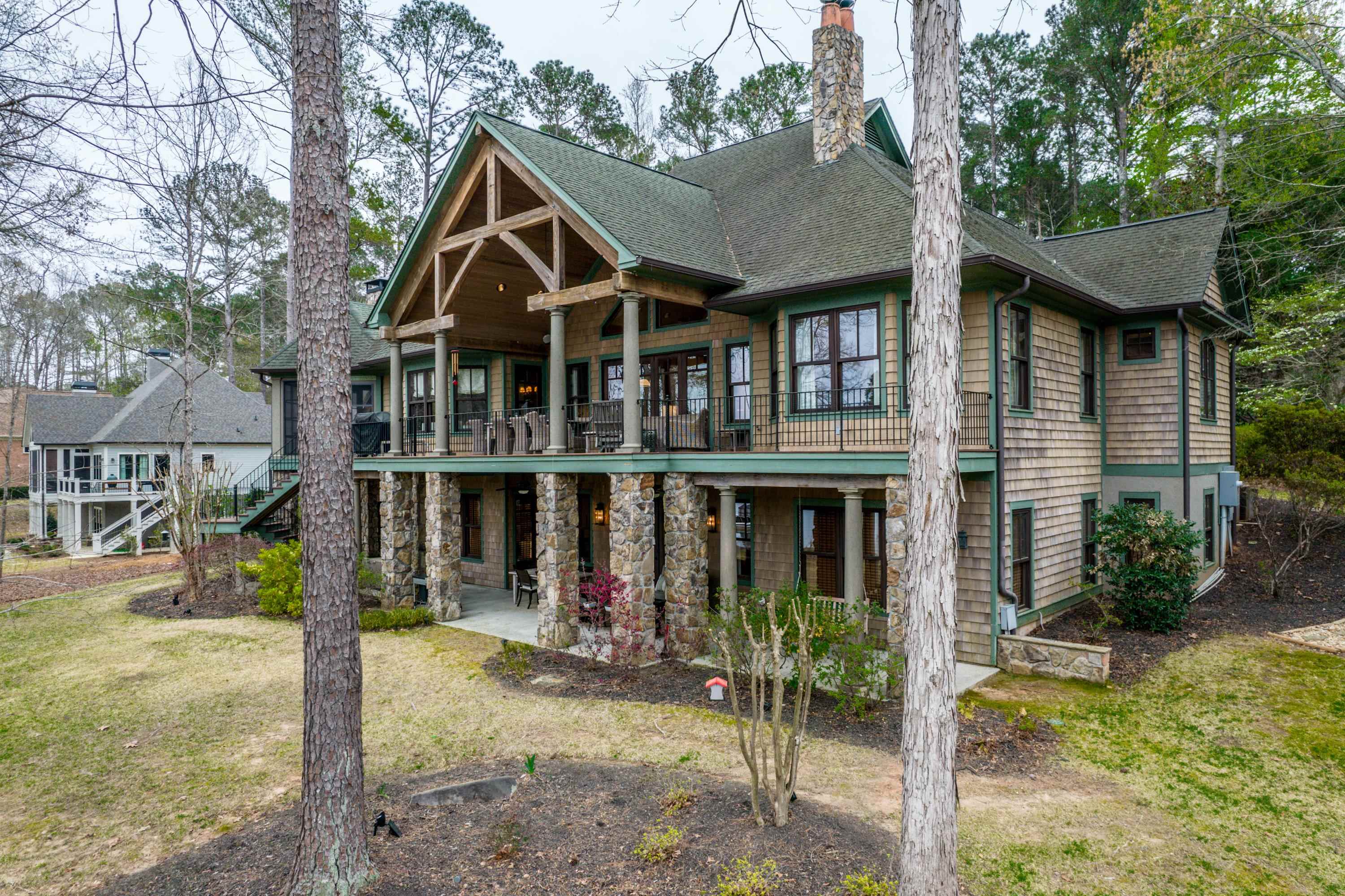 189 REYNOLDS DRIVE