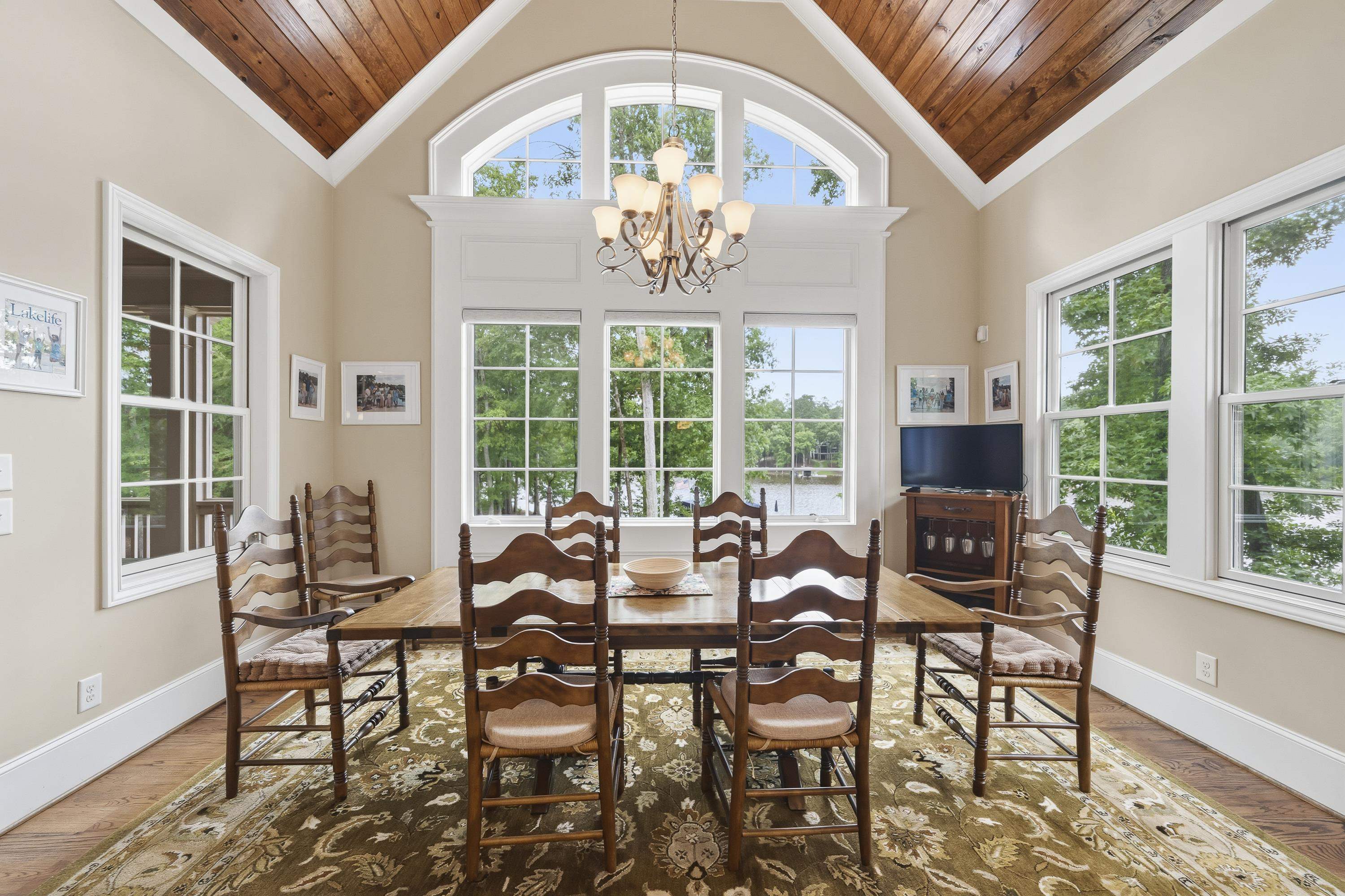 1101 TALON DRIVE