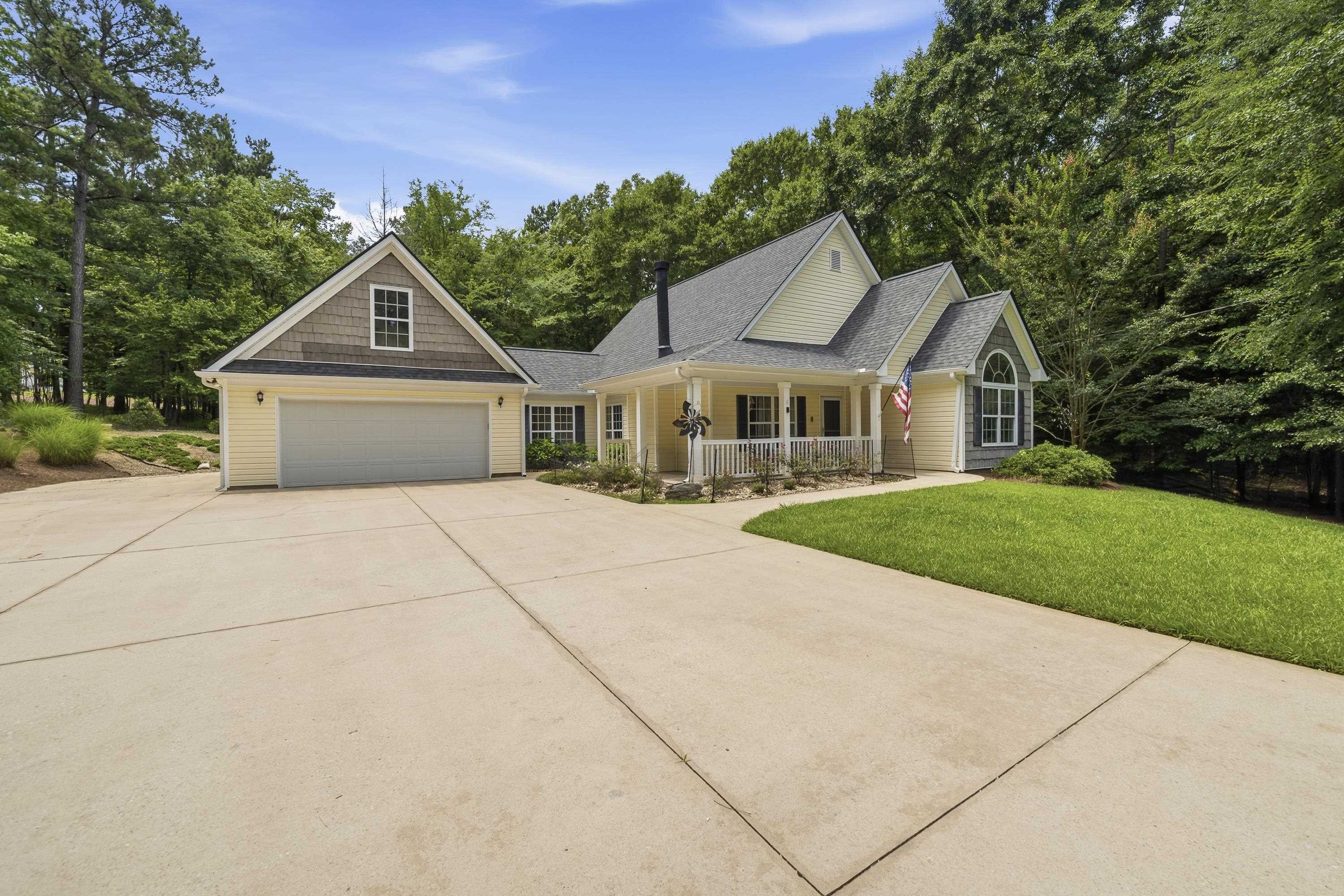 280 E RIVERBEND DRIVE
