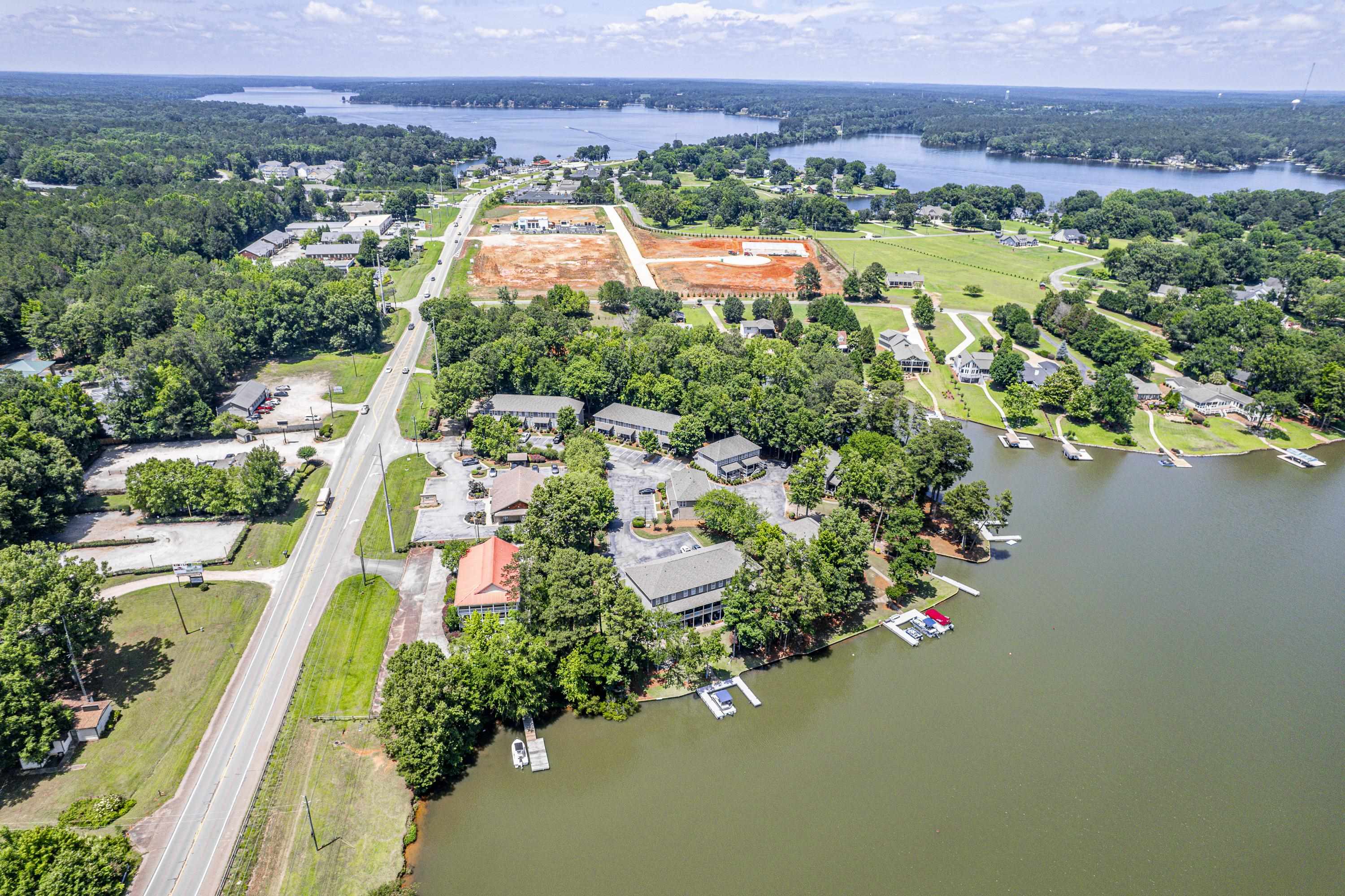 101 PORT LAZ LANE