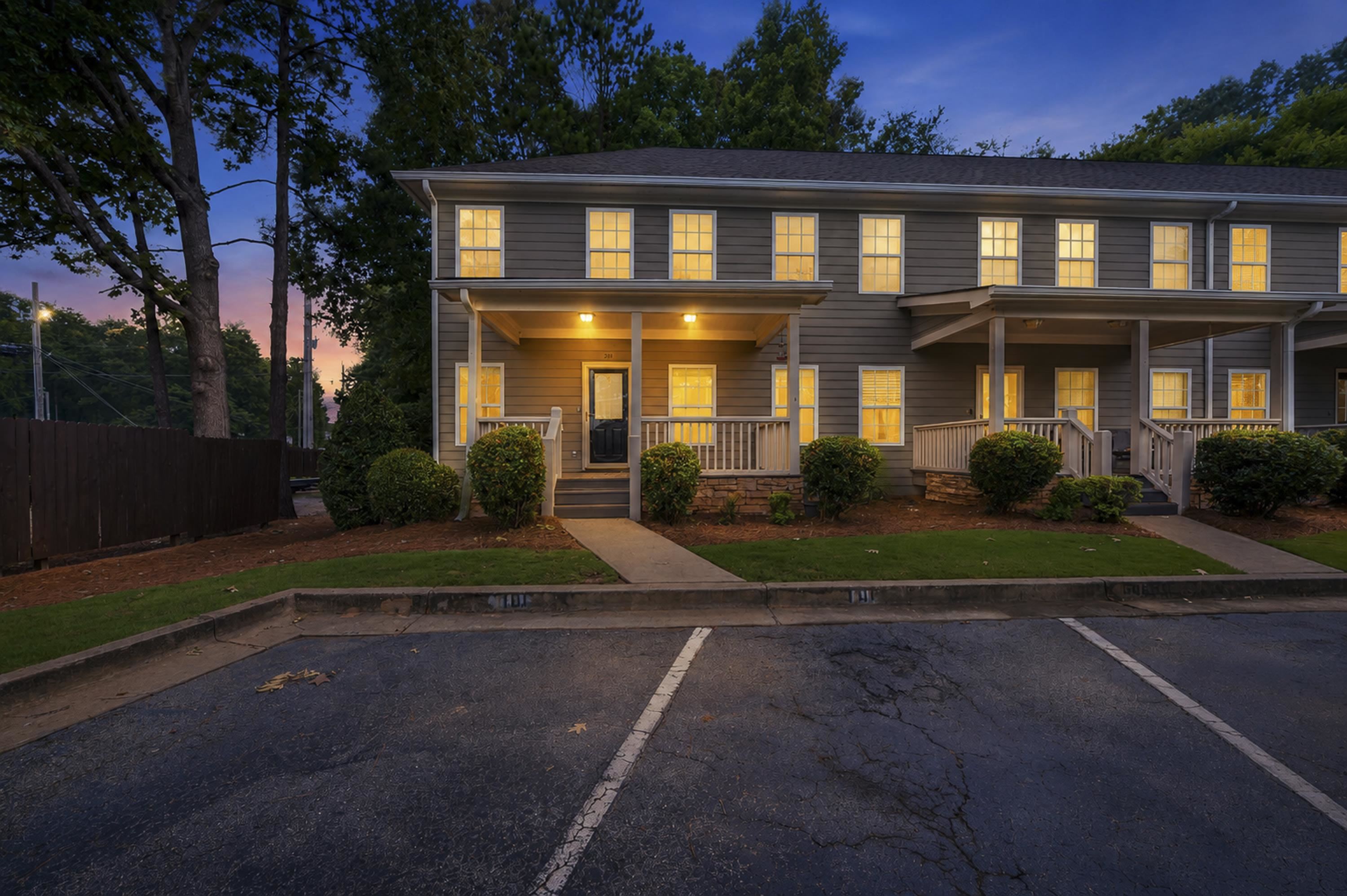 101 PORT LAZ LANE
