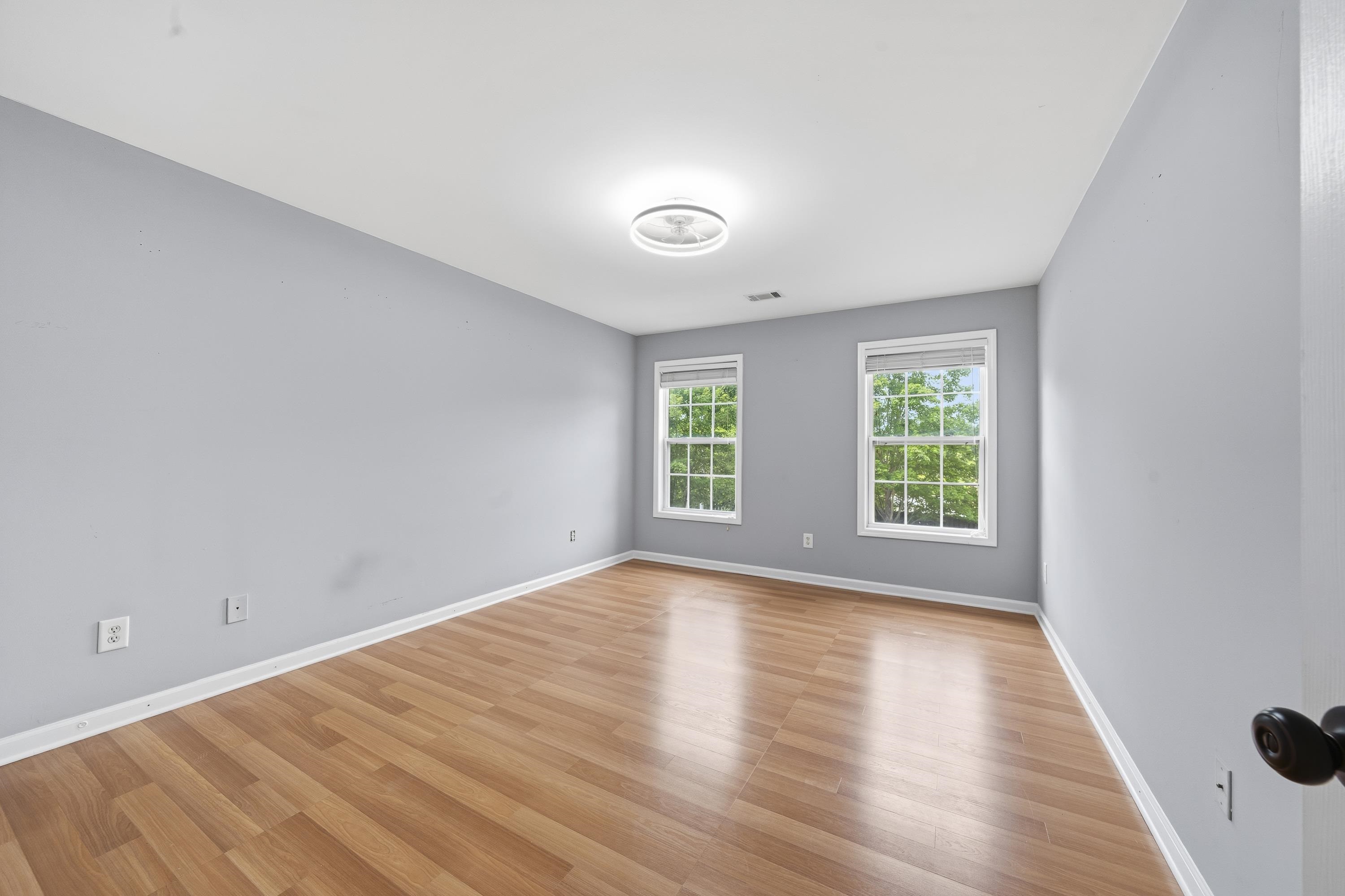 101 PORT LAZ LANE