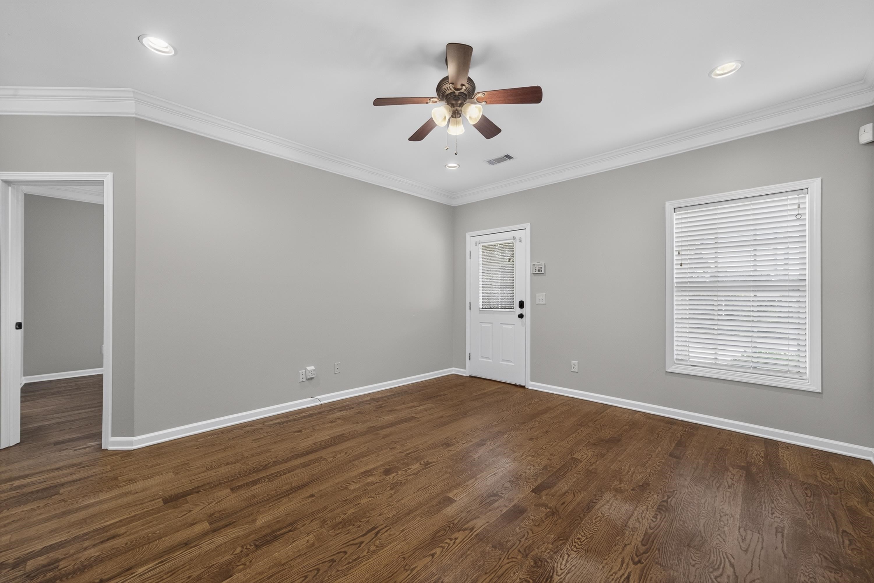 101 PORT LAZ LANE